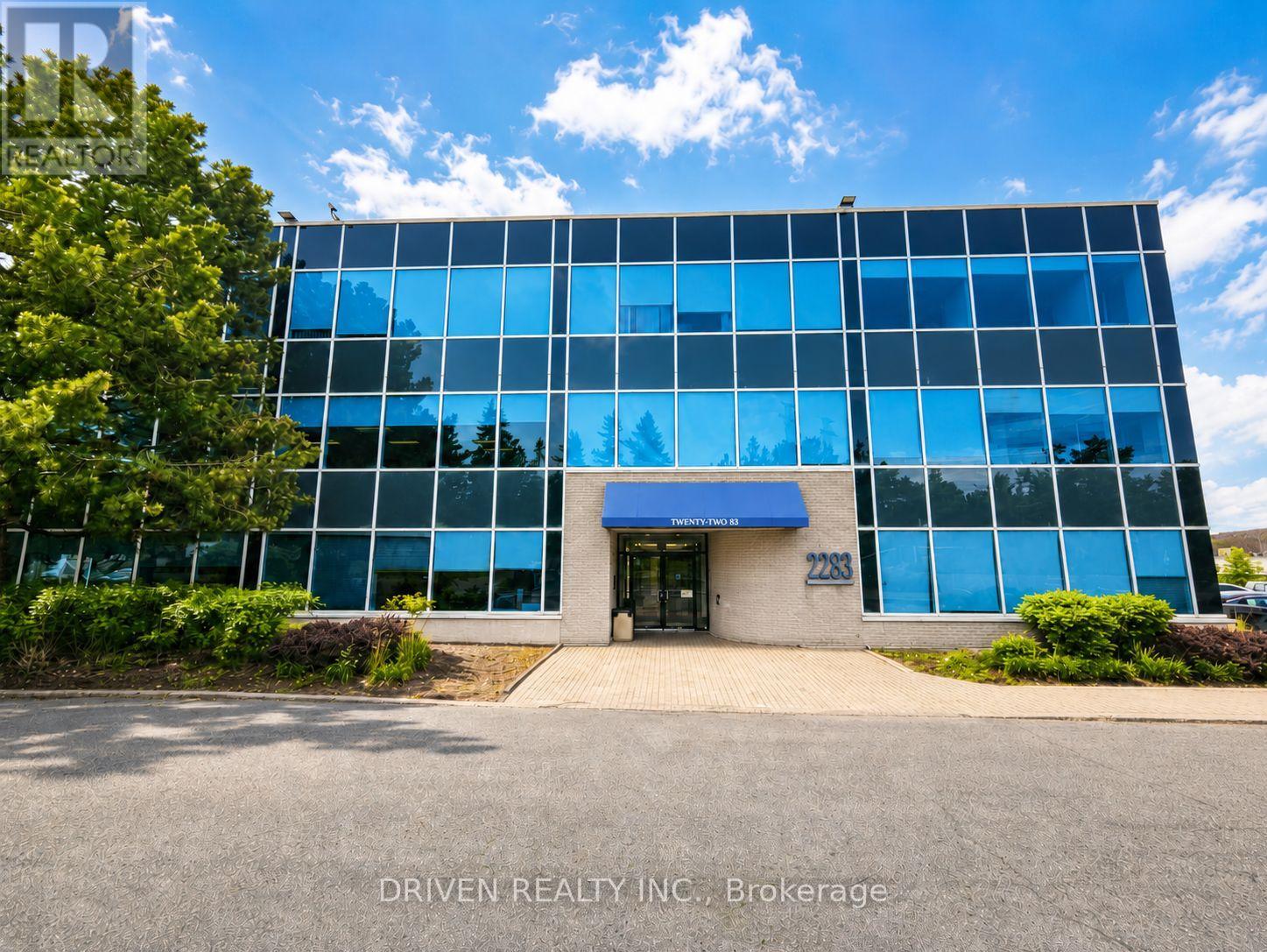205 - 2283 ST LAURENT BOULEVARD, Ottawa, Ontario