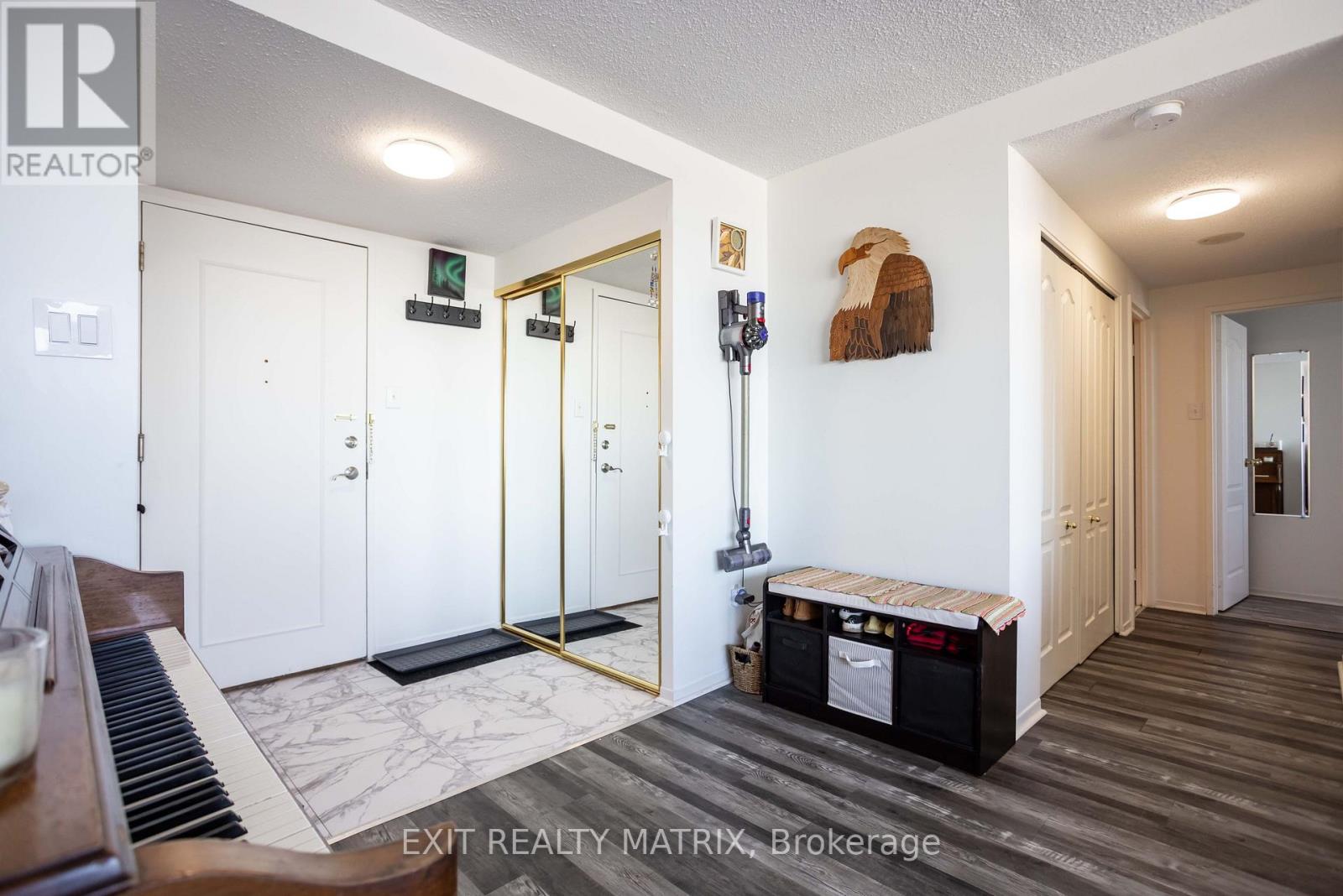 1007 - 2759 Carousel Crescent, Ottawa, Ontario  K1T 2N5 - Photo 7 - X13208944