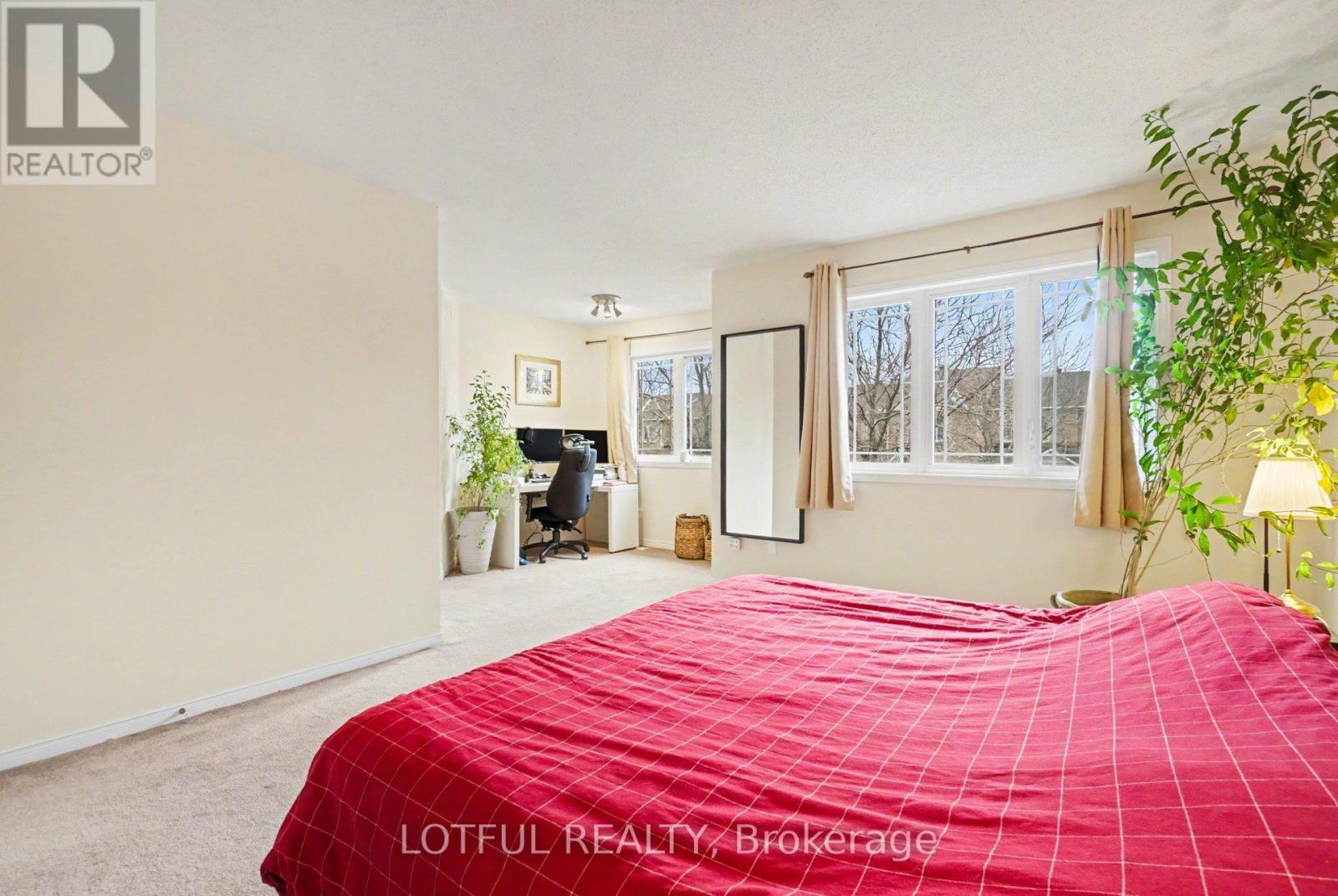 3 Collington Street, Ottawa, Ontario  K2G 6X5 - Photo 12 - X13209278