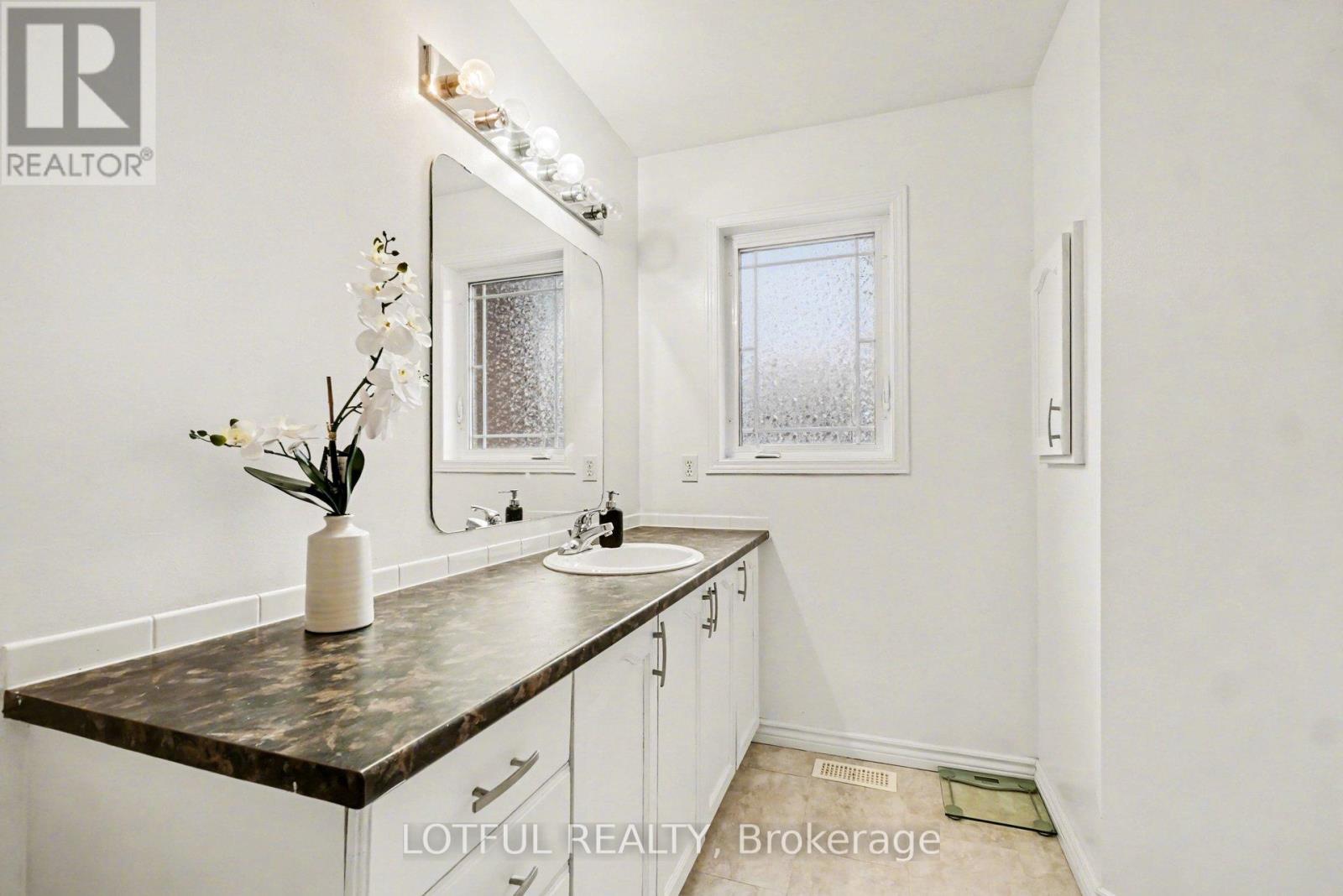 3 Collington Street, Ottawa, Ontario  K2G 6X5 - Photo 16 - X13209278