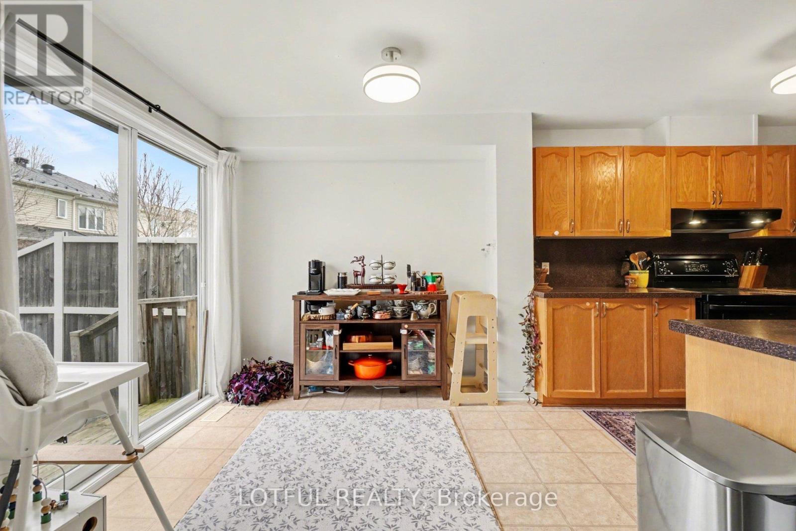 3 Collington Street, Ottawa, Ontario  K2G 6X5 - Photo 9 - X13209278