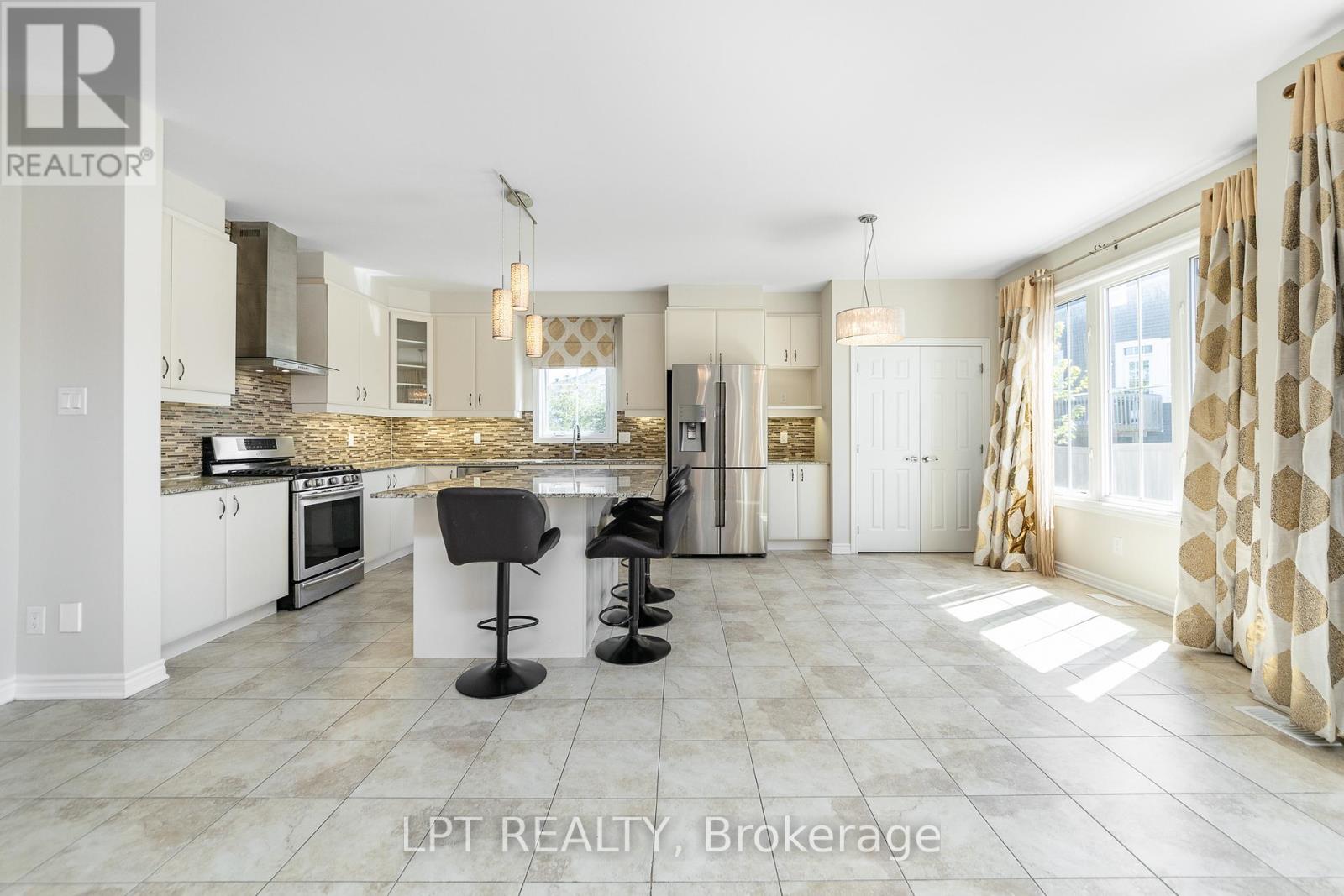 67 Bristling Crescent, Ottawa, Ontario  K2G 6C2 - Photo 13 - X13209412