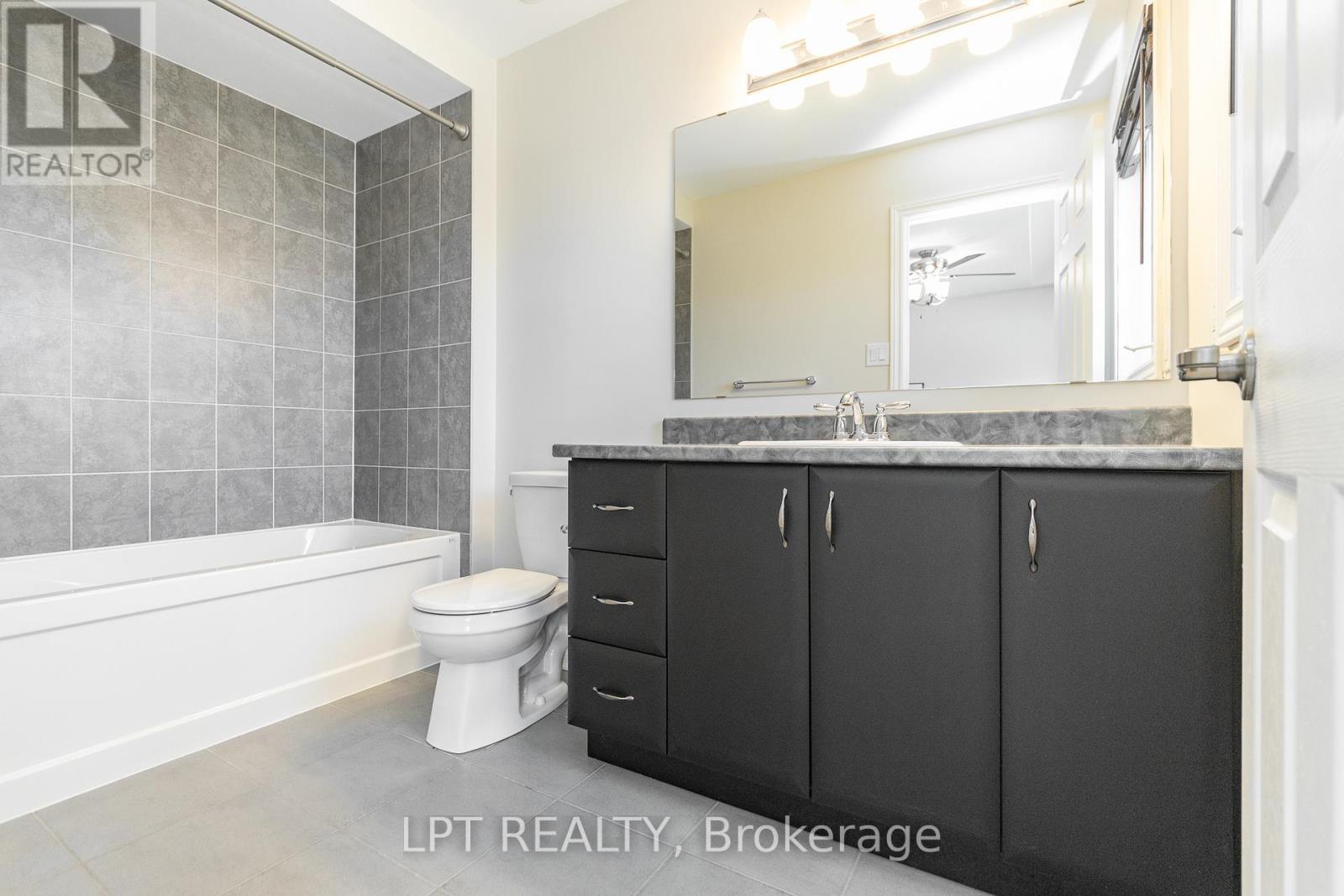 67 Bristling Crescent, Ottawa, Ontario  K2G 6C2 - Photo 32 - X13209412