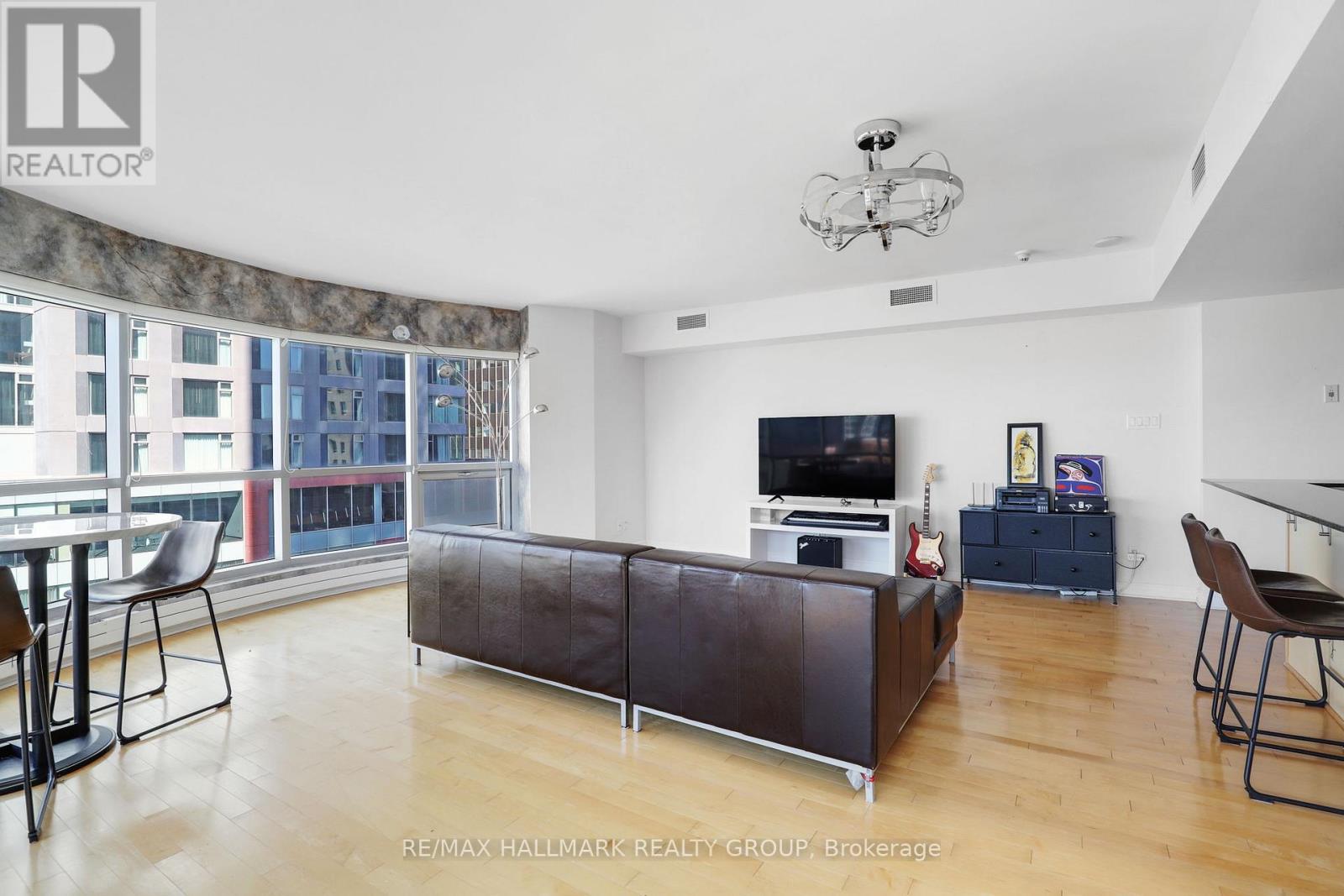 504 - 200 Rideau Street, Ottawa, Ontario  K1N 5Y1 - Photo 12 - X13209500