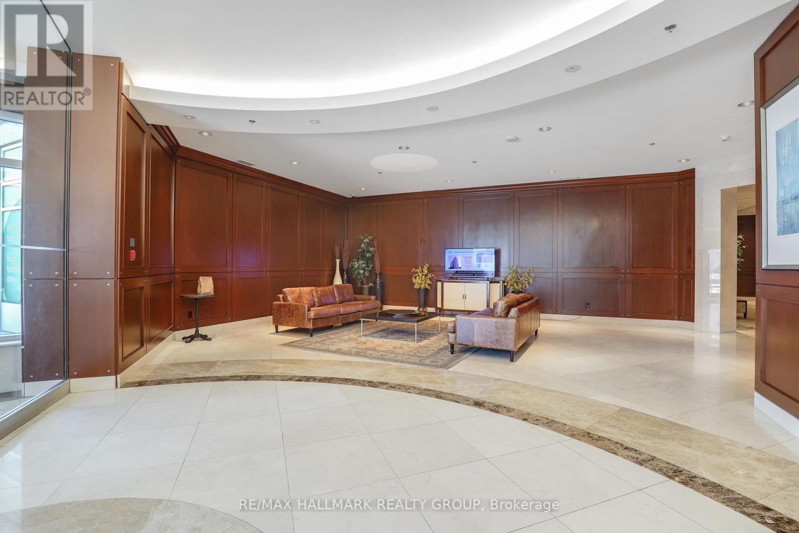504 - 200 Rideau Street, Ottawa, Ontario  K1N 5Y1 - Photo 3 - X13209500