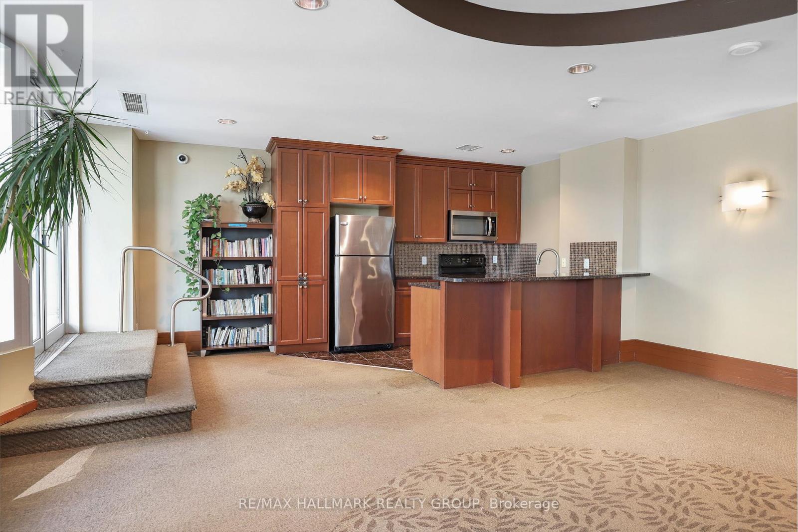 504 - 200 Rideau Street, Ottawa, Ontario  K1N 5Y1 - Photo 32 - X13209500