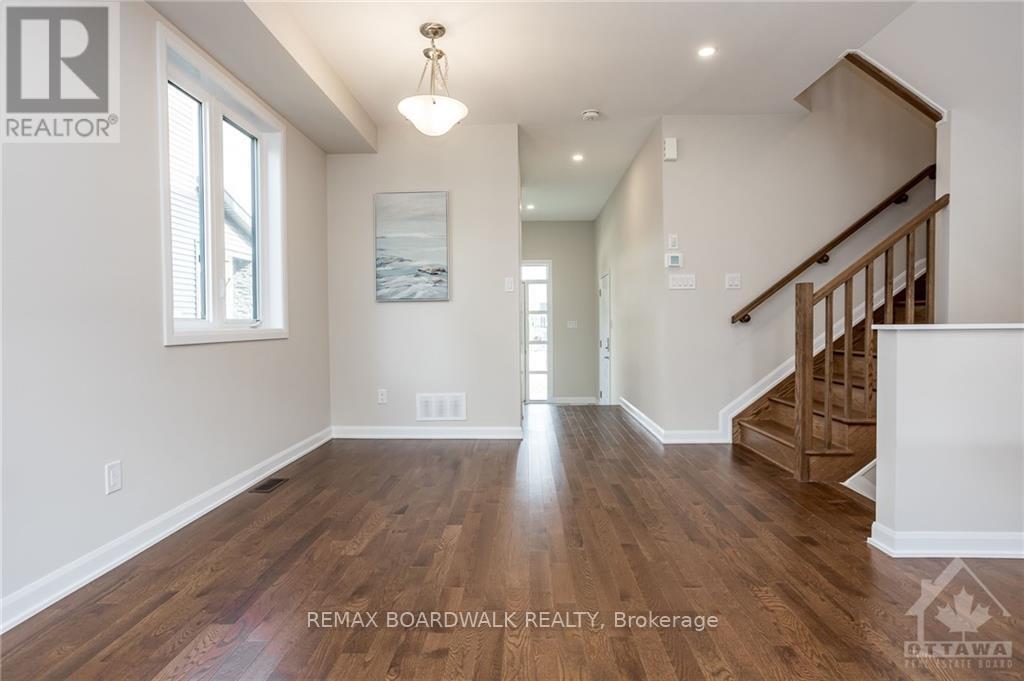 262 Tullaghan Heights, Ottawa, Ontario  K2J 7C2 - Photo 12 - X13209980