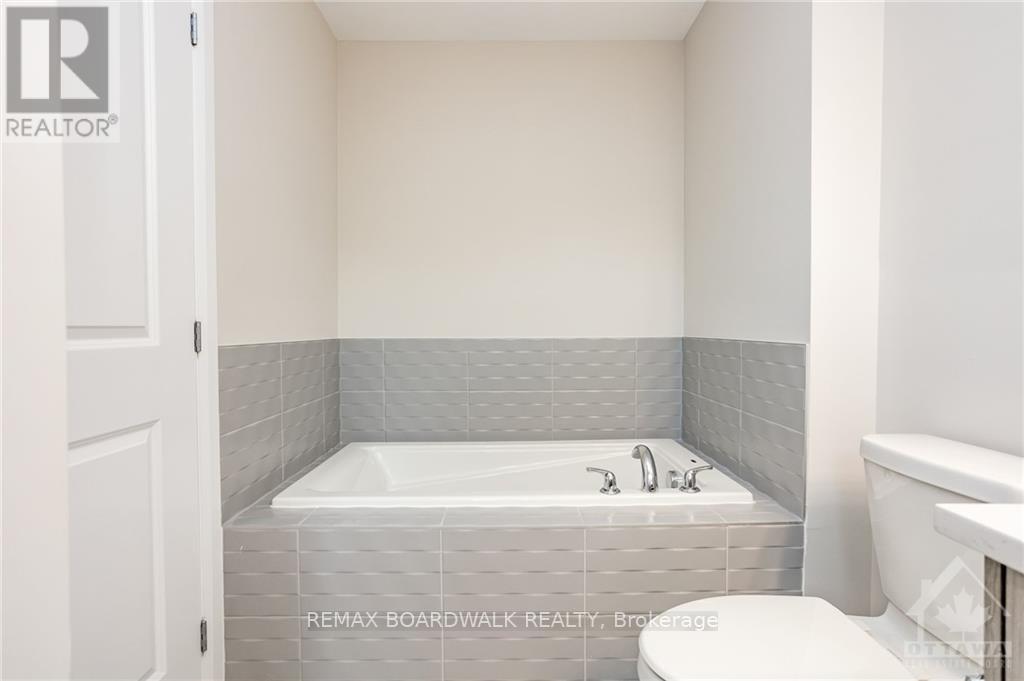 262 Tullaghan Heights, Ottawa, Ontario  K2J 7C2 - Photo 19 - X13209980