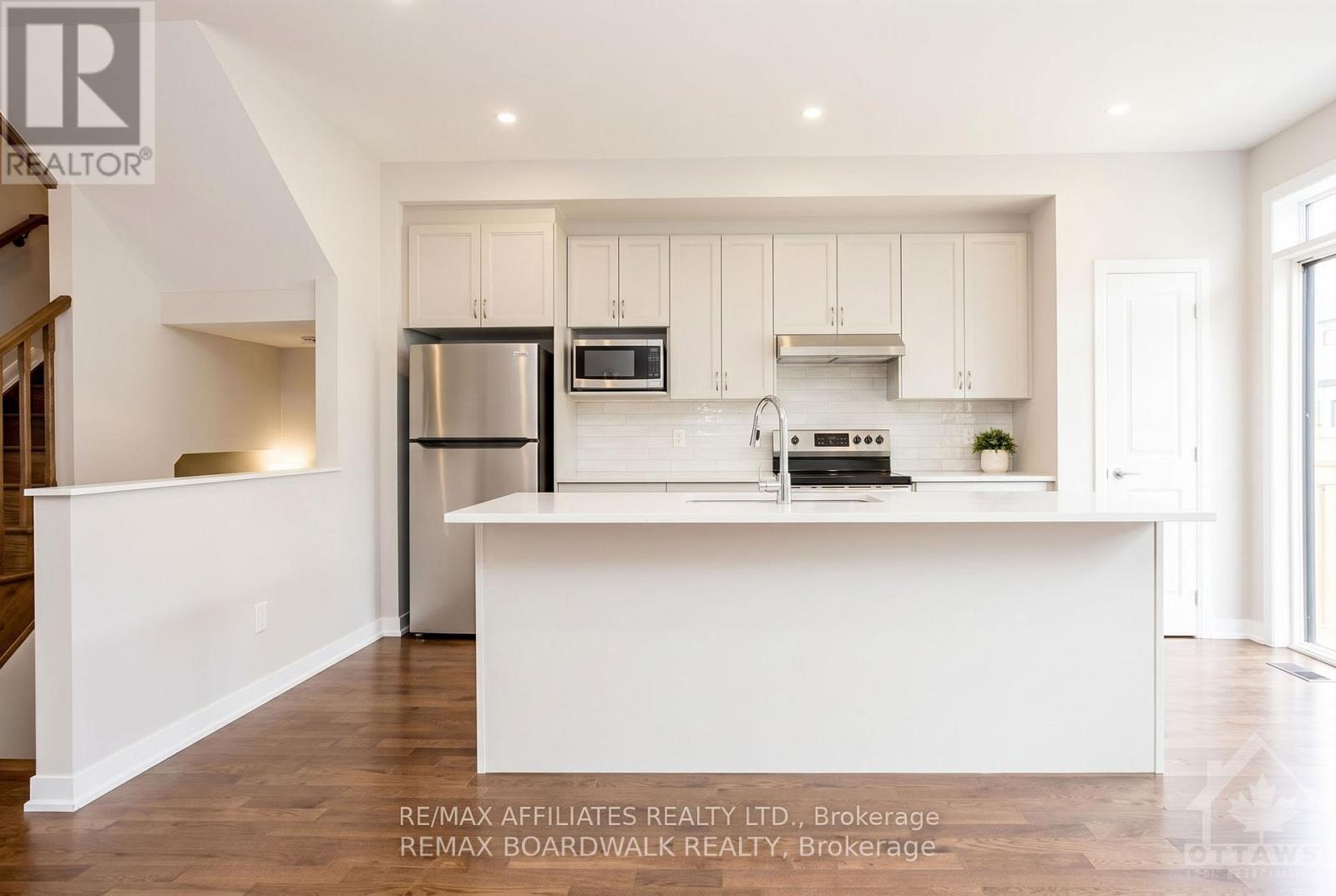 262 Tullaghan Heights, Ottawa, Ontario  K2J 7C2 - Photo 7 - X13209980
