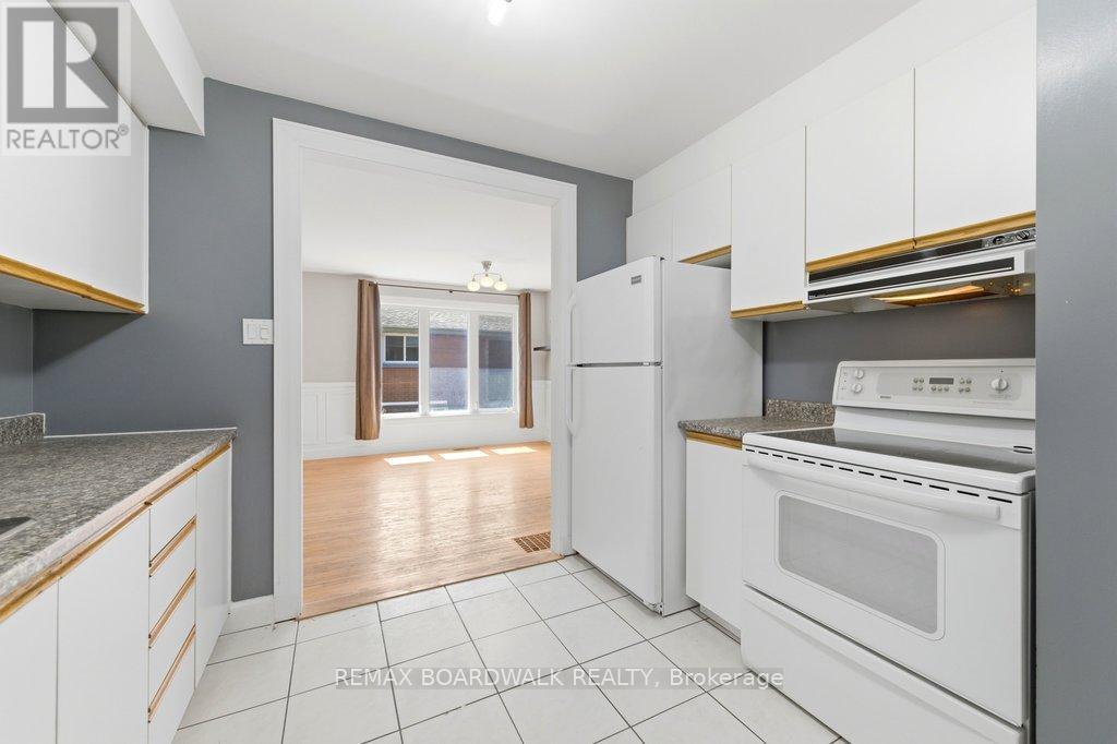 1279 Adirondack Drive, Ottawa, Ontario  K2C 2V7 - Photo 13 - X13210110