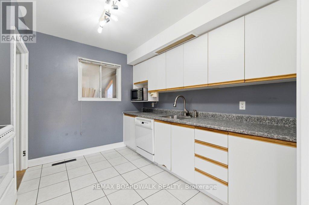 1279 Adirondack Drive, Ottawa, Ontario  K2C 2V7 - Photo 14 - X13210110