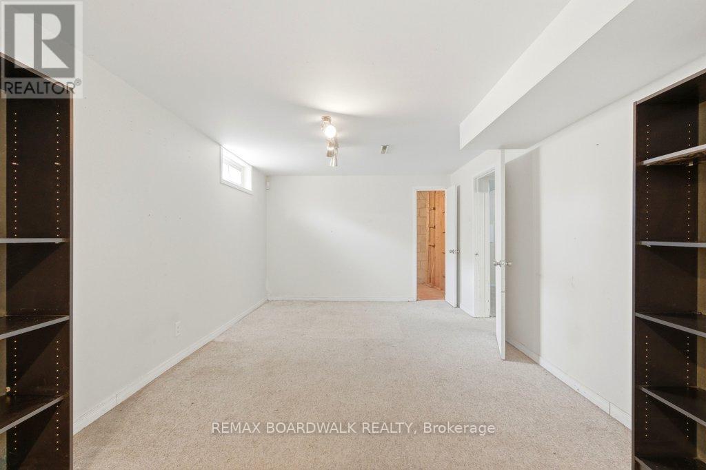 1279 Adirondack Drive, Ottawa, Ontario  K2C 2V7 - Photo 20 - X13210110