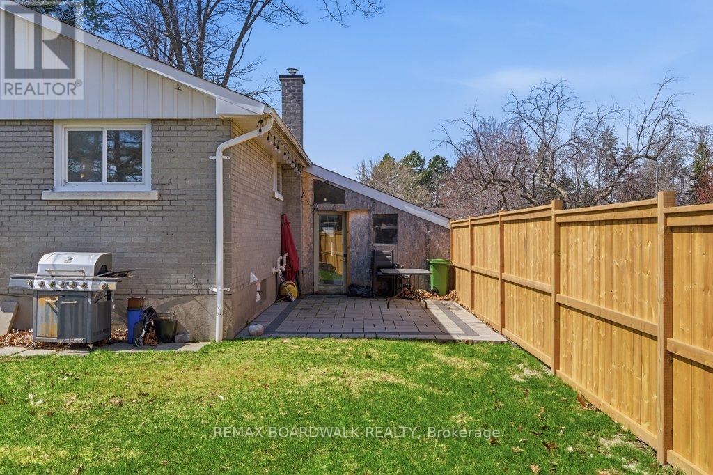 1279 Adirondack Drive, Ottawa, Ontario  K2C 2V7 - Photo 30 - X13210110