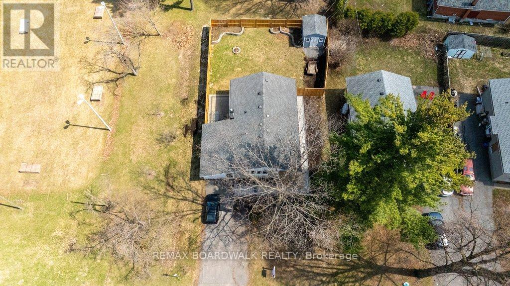 1279 Adirondack Drive, Ottawa, Ontario  K2C 2V7 - Photo 37 - X13210110