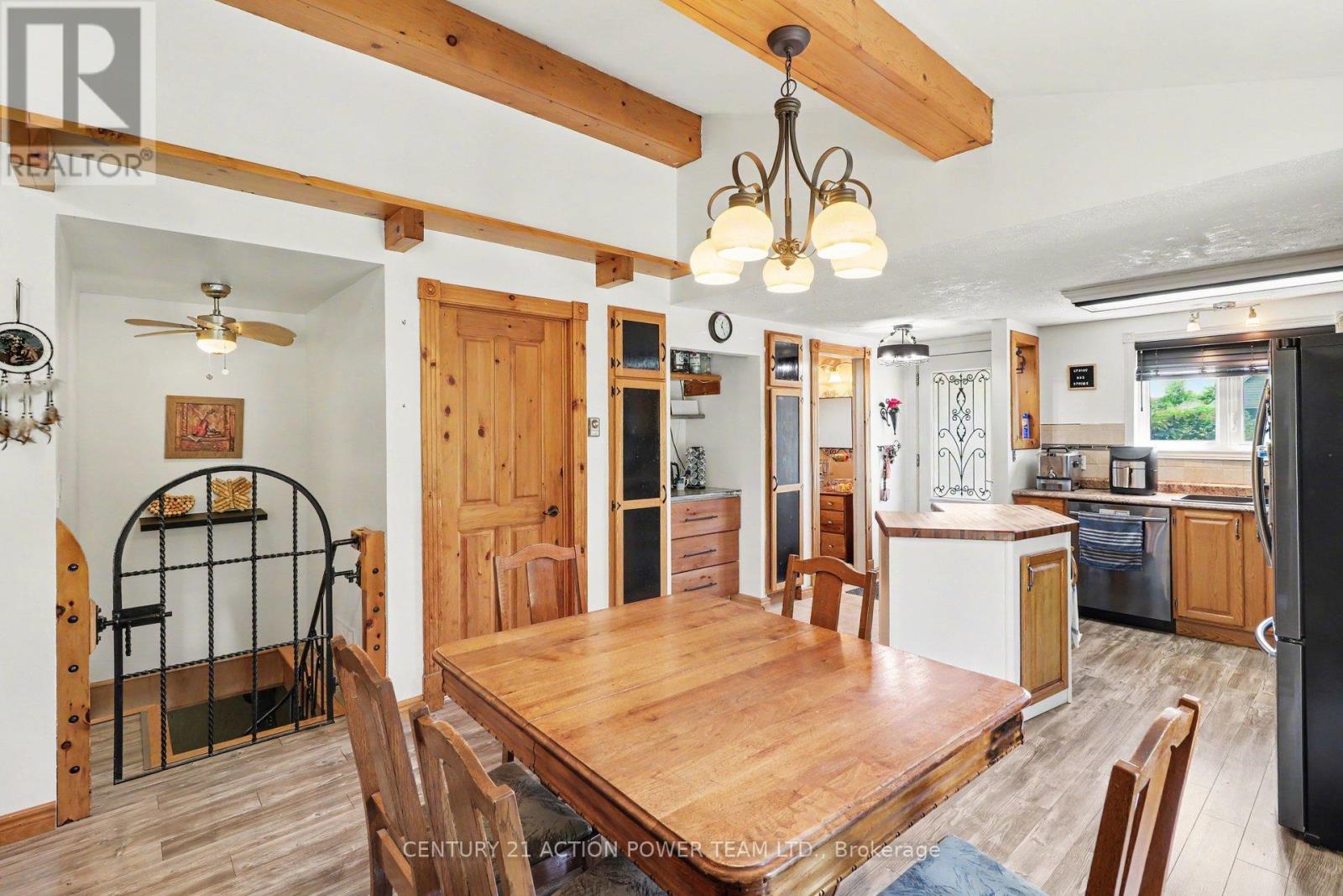 579 Montee Lajeunesse Road, Alfred And Plantagenet, Ontario  K0B 1A0 - Photo 12 - X13210386