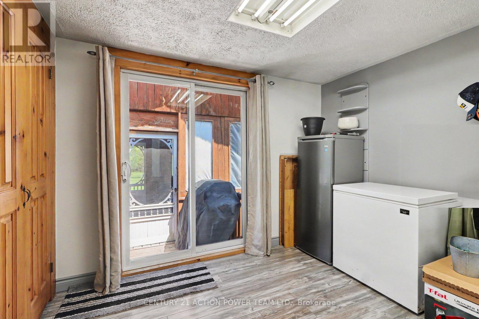 579 Montee Lajeunesse Road, Alfred And Plantagenet, Ontario  K0B 1A0 - Photo 16 - X13210386