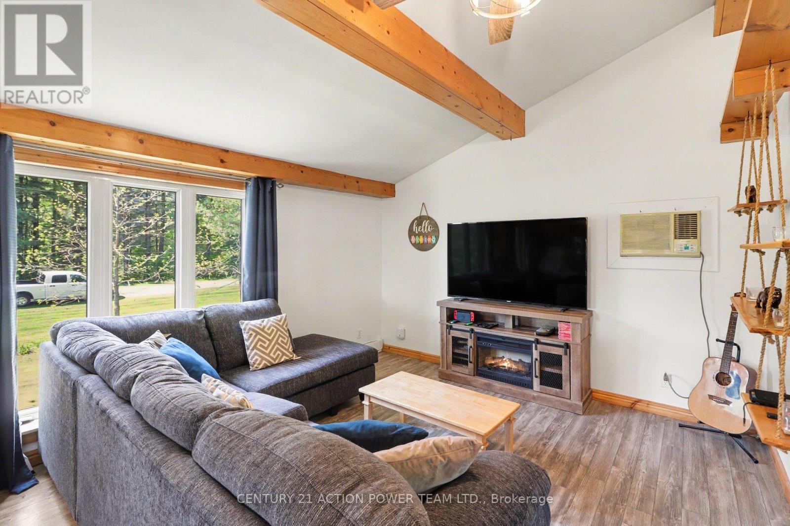 579 Montee Lajeunesse Road, Alfred And Plantagenet, Ontario  K0B 1A0 - Photo 5 - X13210386