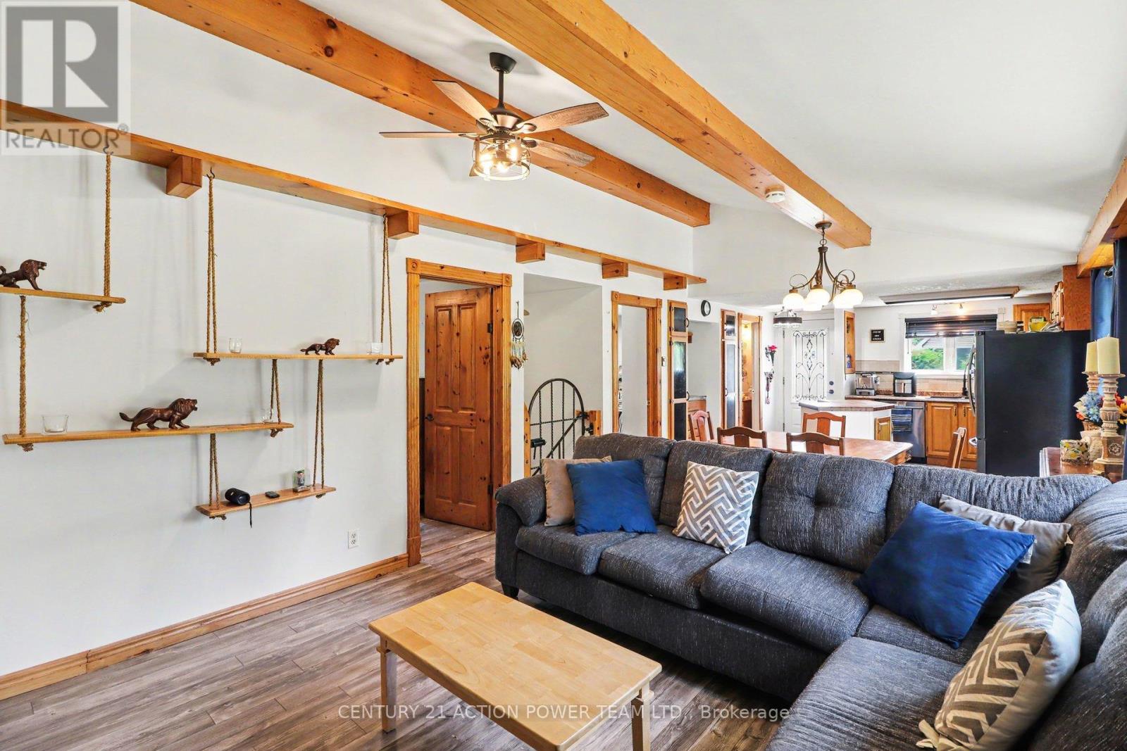 579 Montee Lajeunesse Road, Alfred And Plantagenet, Ontario  K0B 1A0 - Photo 8 - X13210386