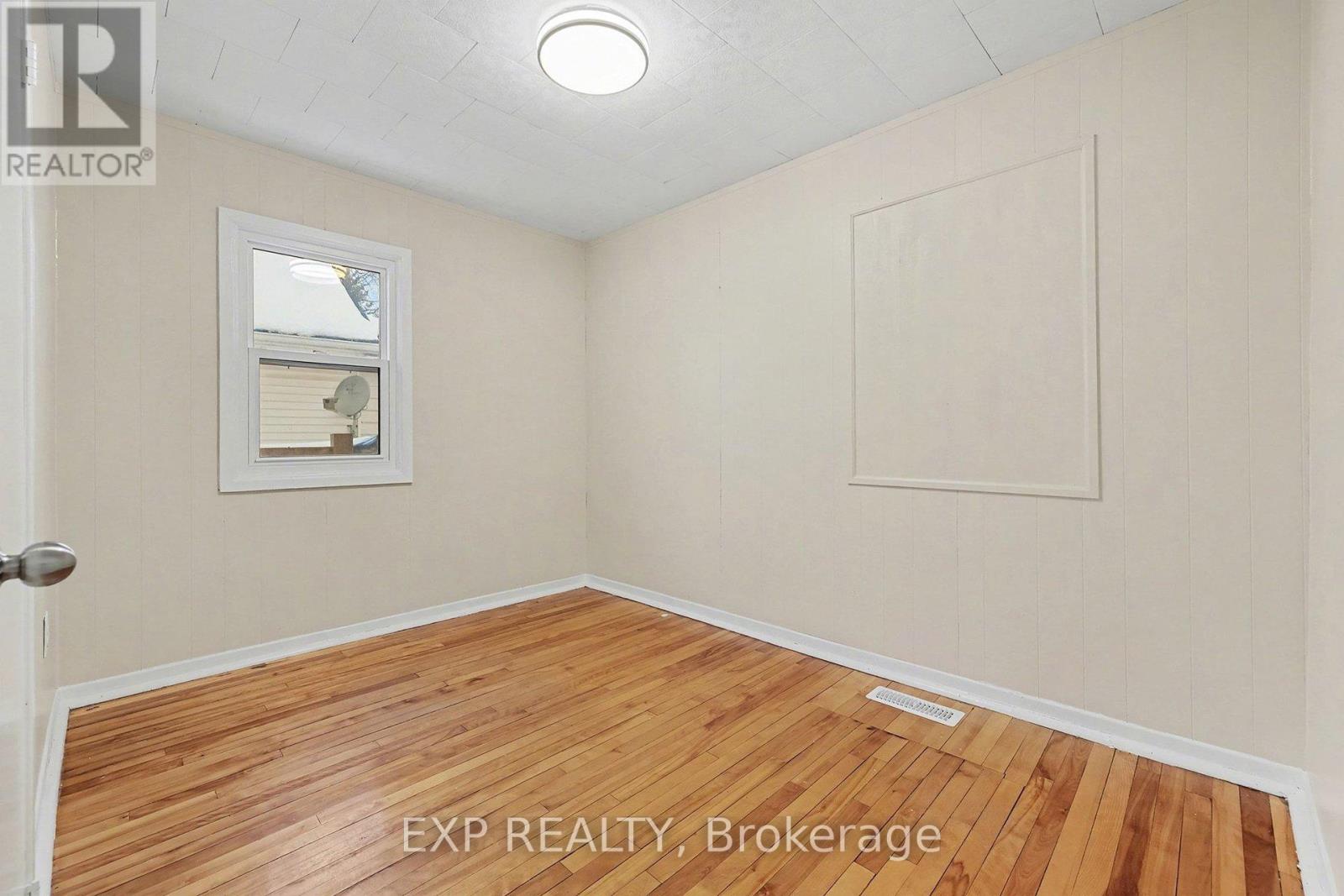 55 Spring Street, Mississippi Mills, Ontario  K0A 1A0 - Photo 38 - X13210416