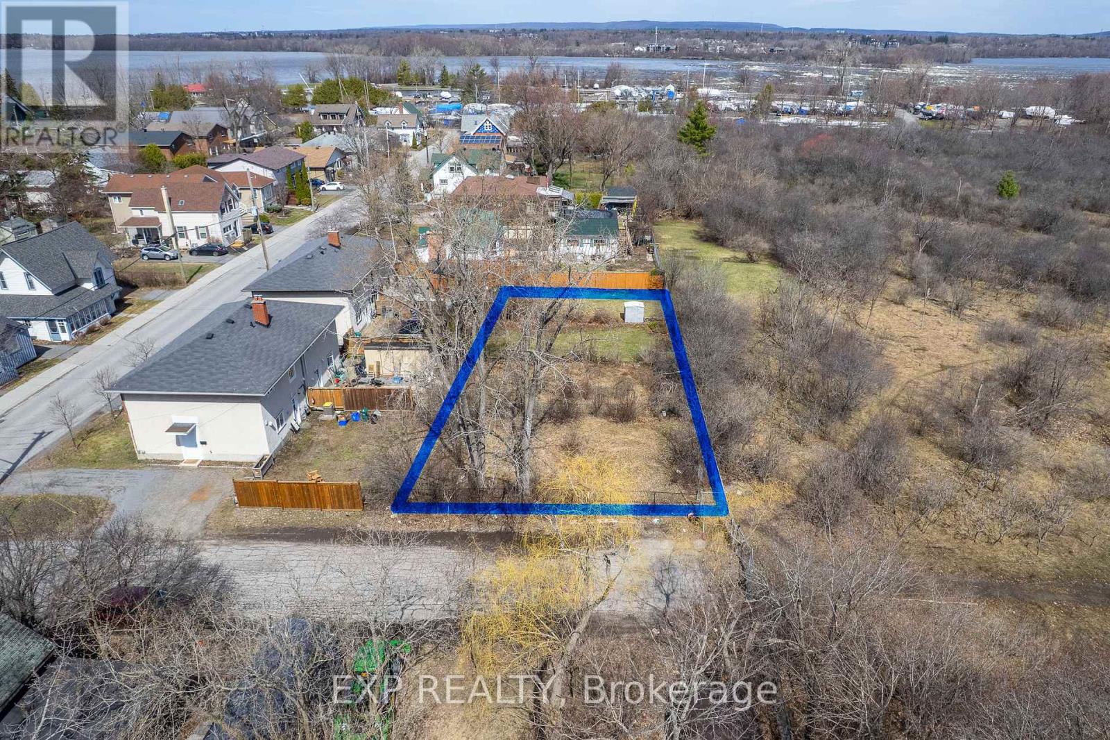 2723 Rowatt Street, Ottawa, Ontario  K2B 5W4 - Photo 10 - X13210564