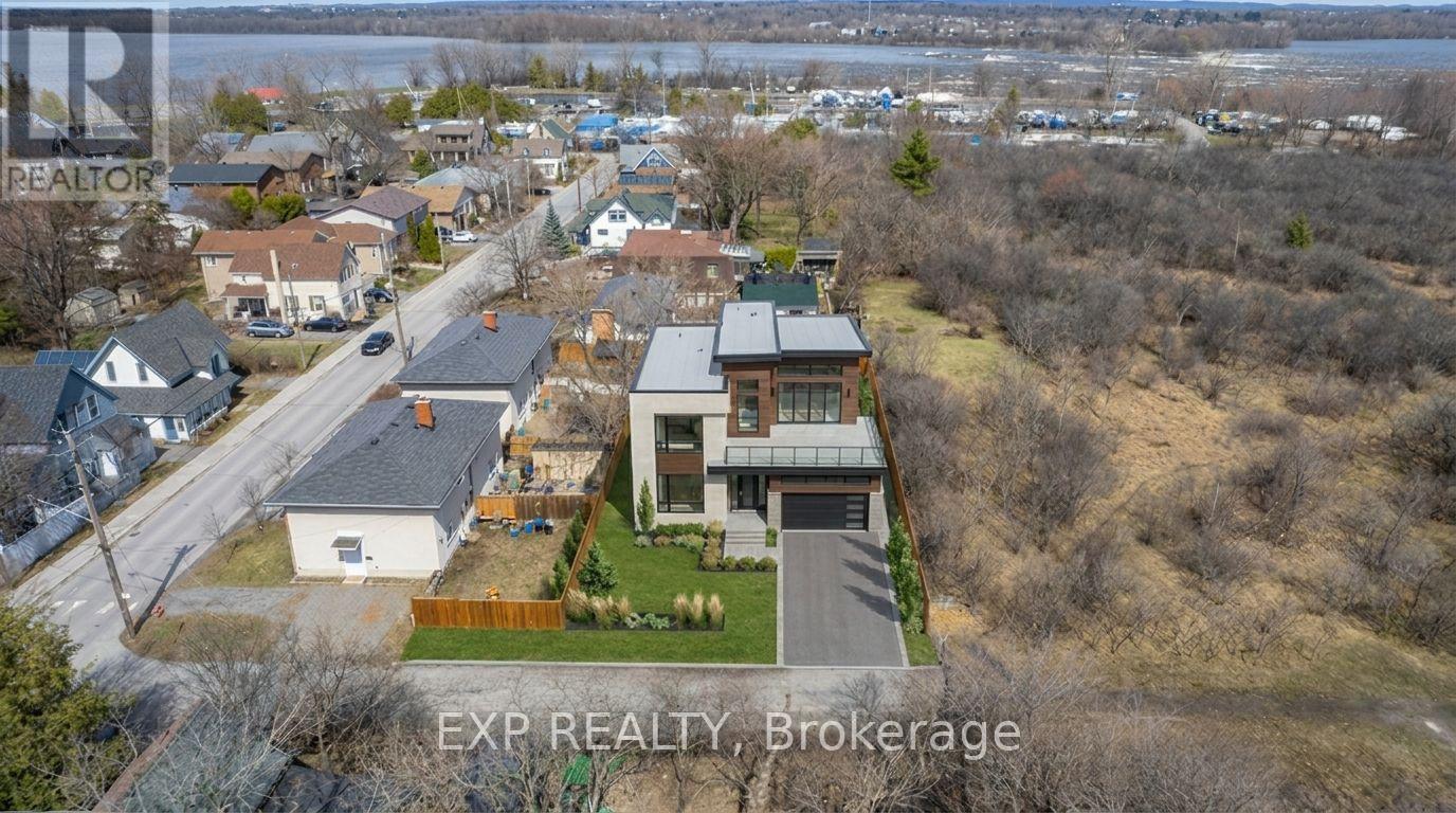 2723 Rowatt Street, Ottawa, Ontario  K2B 5W4 - Photo 4 - X13210564