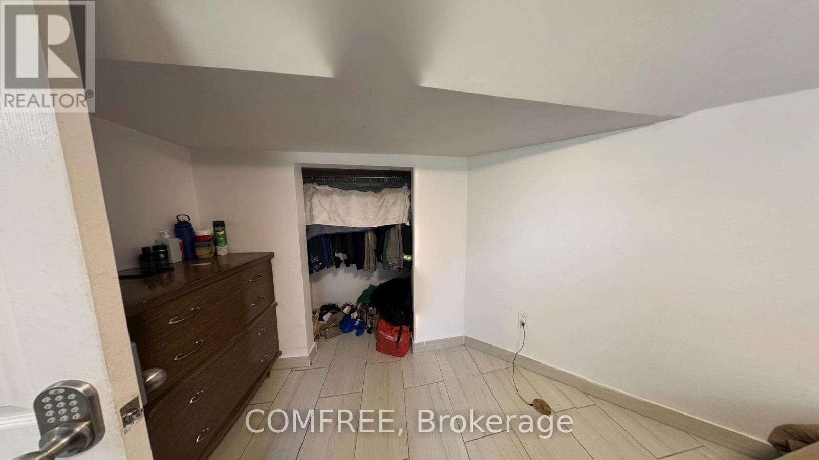 3277 Baby Street, Windsor, Ontario  N9C 1K9 - Photo 22 - X13210646