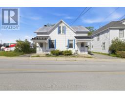 35 VICTORIA STREET, Carleton Place, Ontario