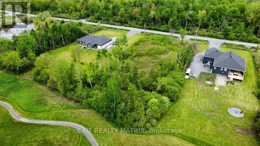11980 Armstrong Road, North Dundas, Ontario  K0C 1K0 - Photo 3 - X13211048