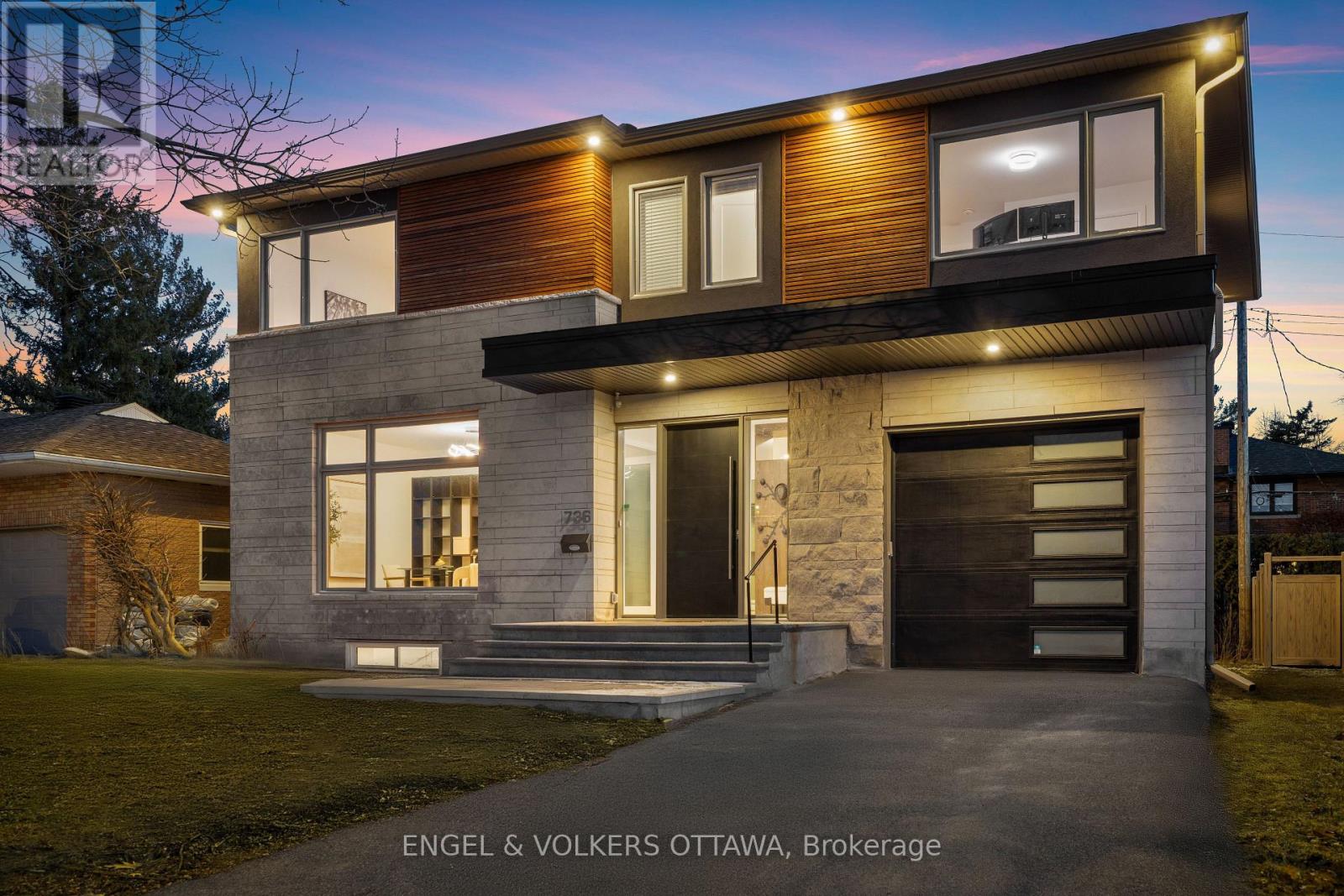 736 SHERBOURNE ROAD, Ottawa, Ontario