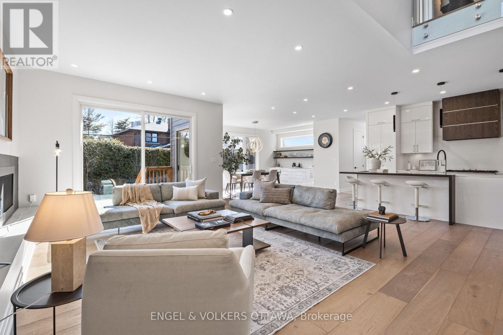736 Sherbourne Road, Ottawa, Ontario  K2A 3H5 - Photo 10 - X13211304