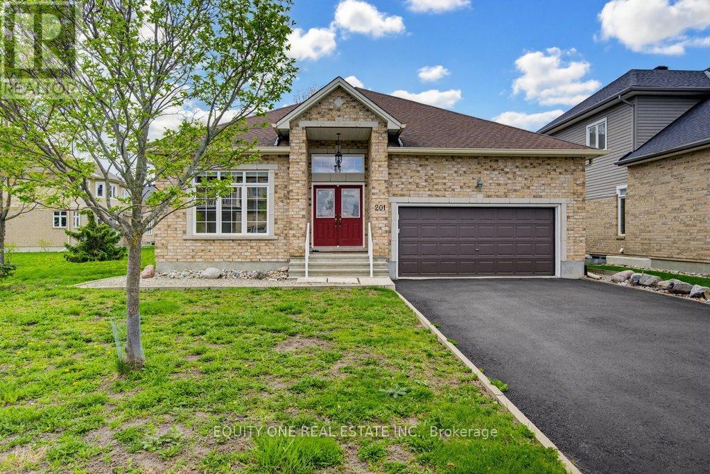 201 TRAILGATE STREET, Ottawa, Ontario