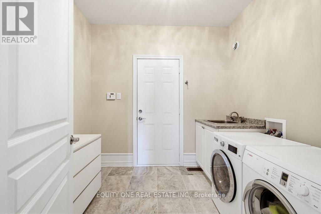 201 Trailgate Street, Ottawa, Ontario  K1V 0Z9 - Photo 13 - X13211430