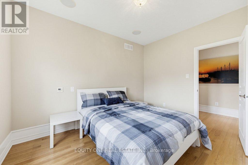 201 Trailgate Street, Ottawa, Ontario  K1V 0Z9 - Photo 9 - X13211430
