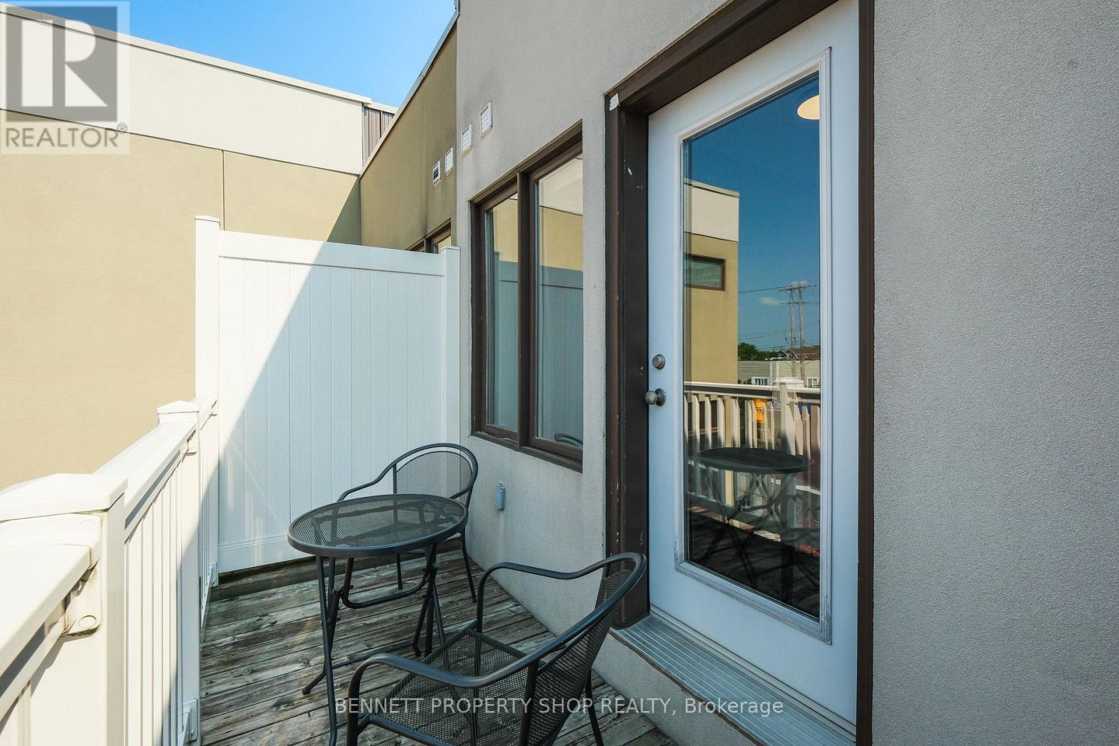 288 Cambridge Street N, Ottawa, Ontario  K1R 0B4 - Photo 12 - X13211446