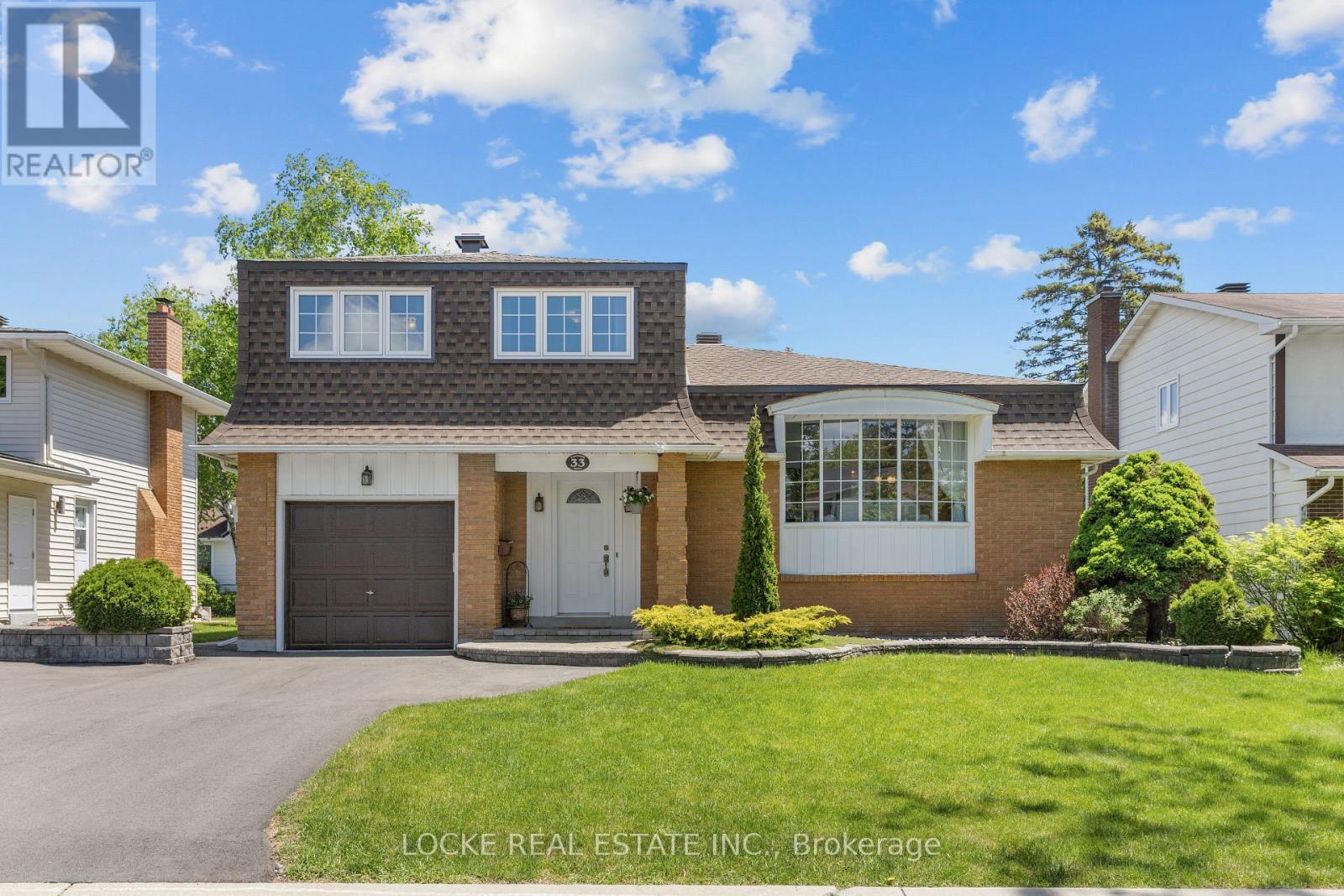 33 EASTPARK DRIVE, Ottawa, Ontario
