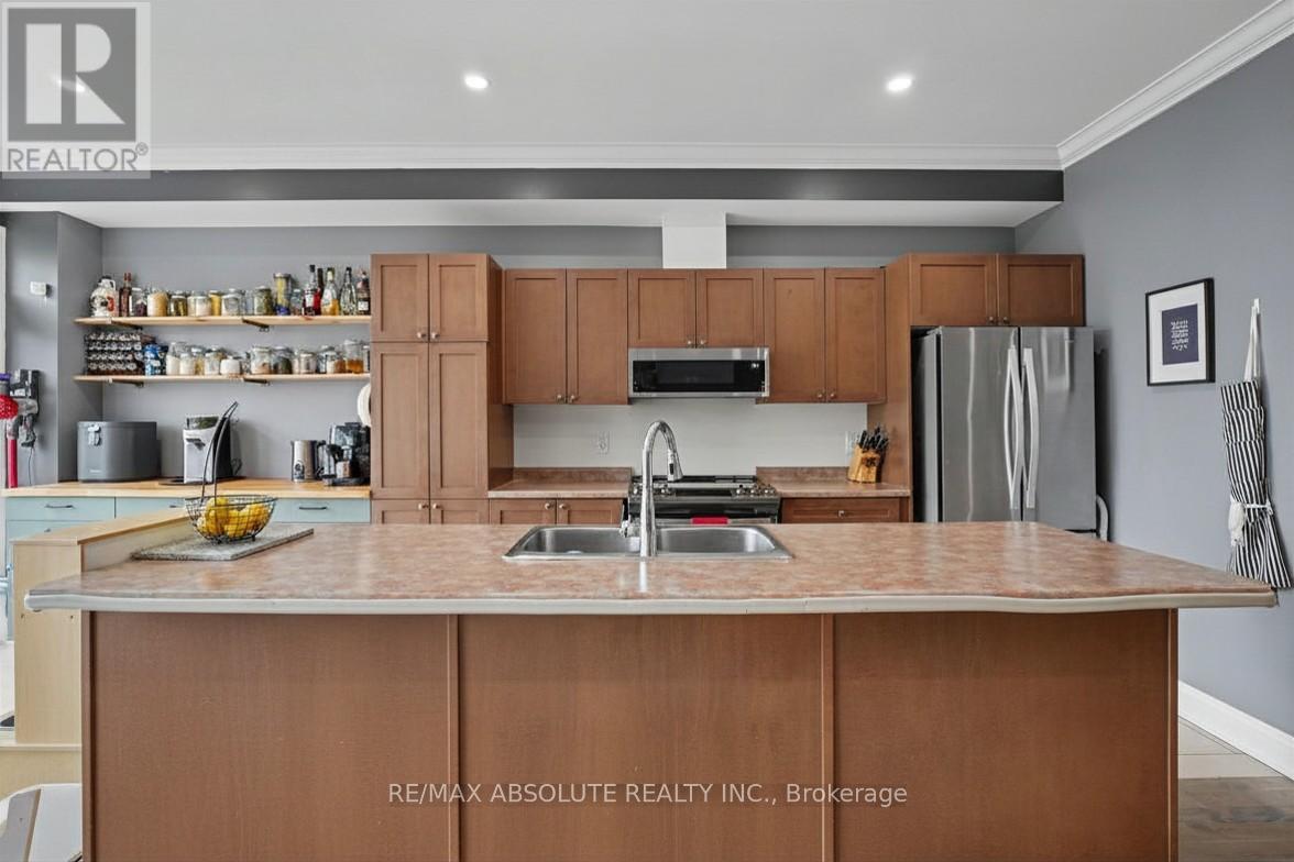 185 Desmond Trudeau Drive, Arnprior, Ontario  K7S 0H1 - Photo 12 - X13211668