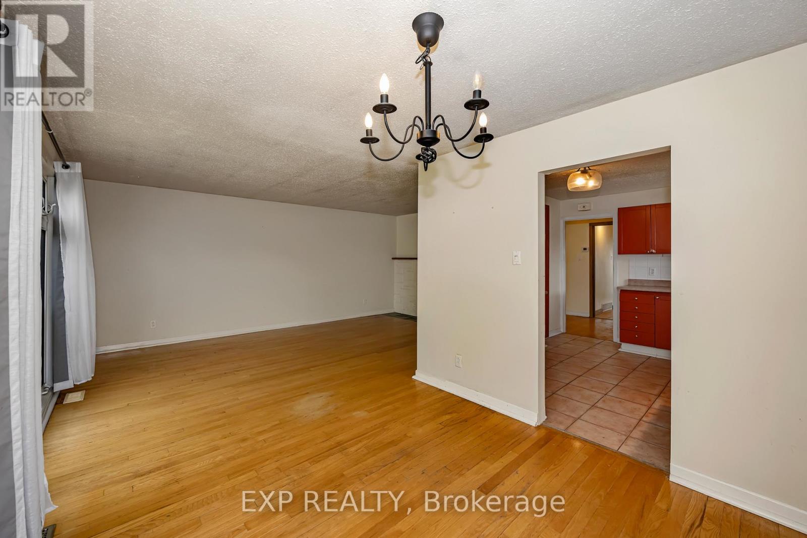 21 Southview Crescent, Ottawa, Ontario  K2E 5R4 - Photo 15 - X13211740