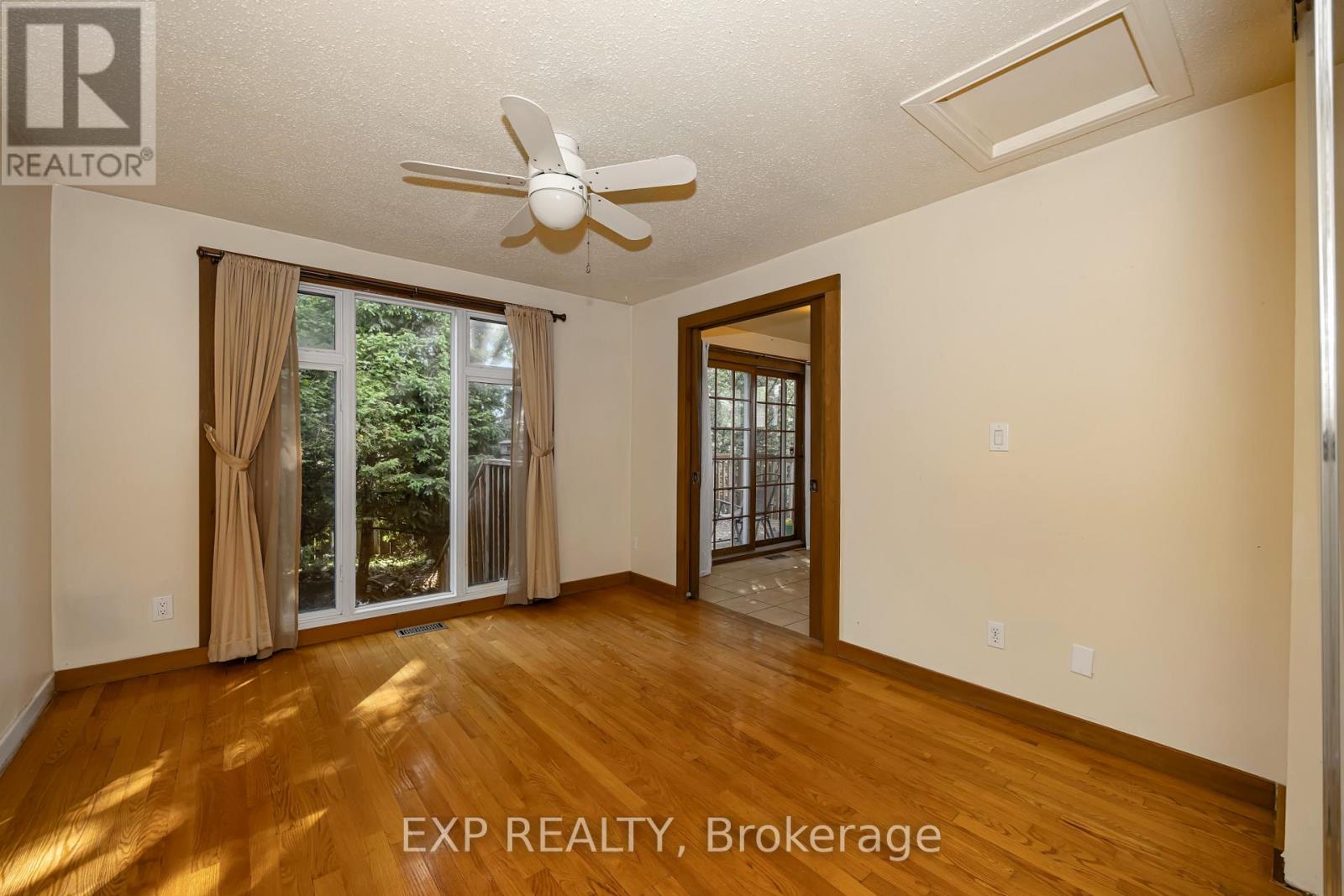 21 Southview Crescent, Ottawa, Ontario  K2E 5R4 - Photo 20 - X13211740