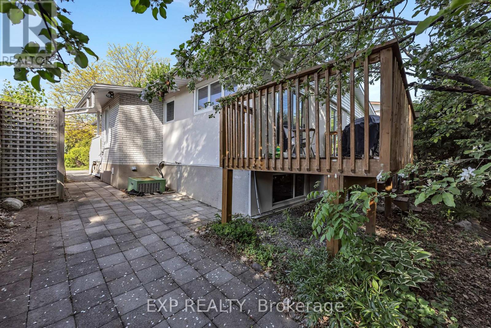 21 Southview Crescent, Ottawa, Ontario  K2E 5R4 - Photo 38 - X13211740