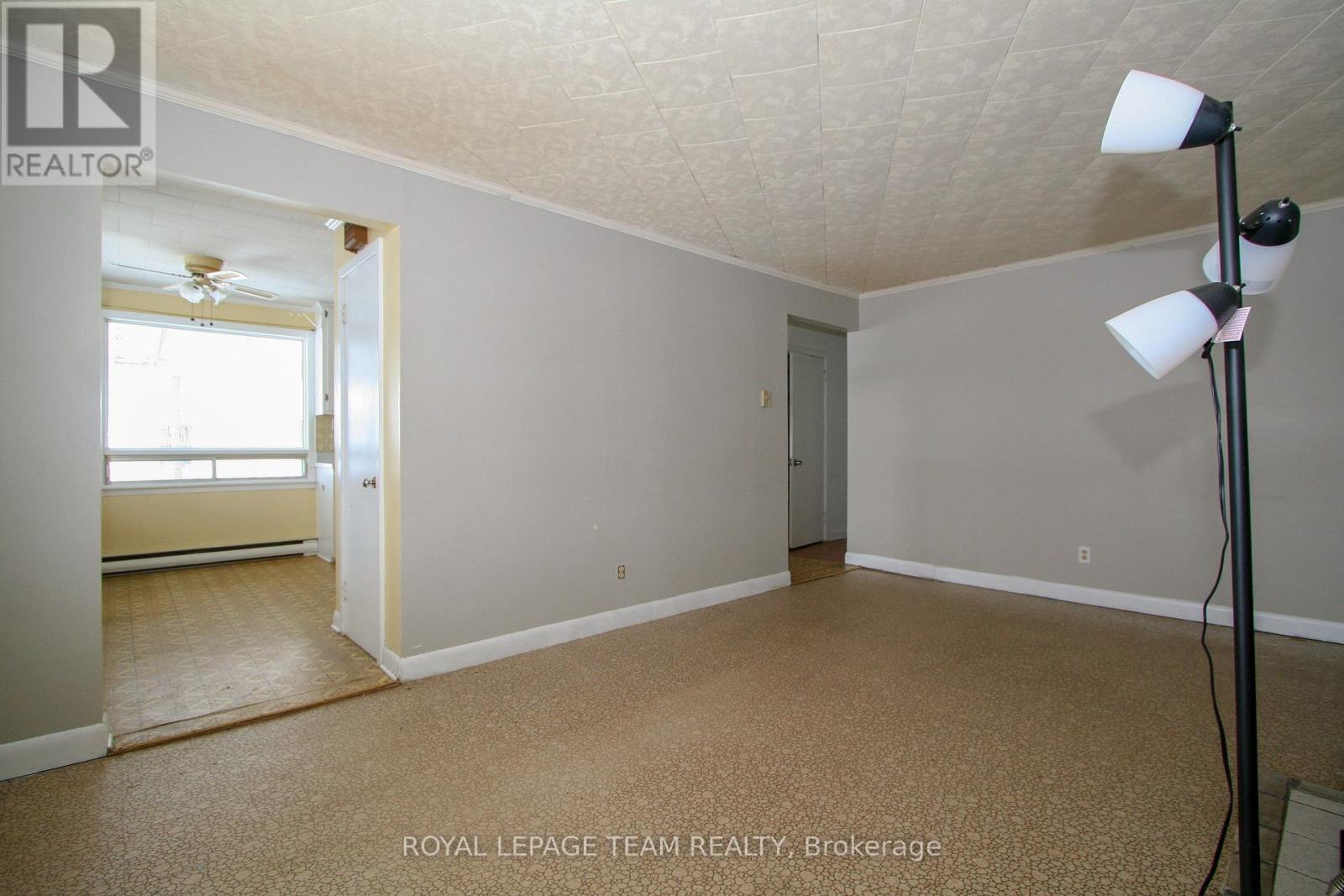 9 Cockburn Street, North Stormont, Ontario  K0C 1G0 - Photo 6 - X13211888