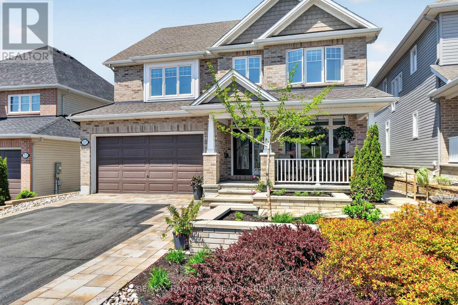707 MASHKIG AVENUE, Ottawa, Ontario
