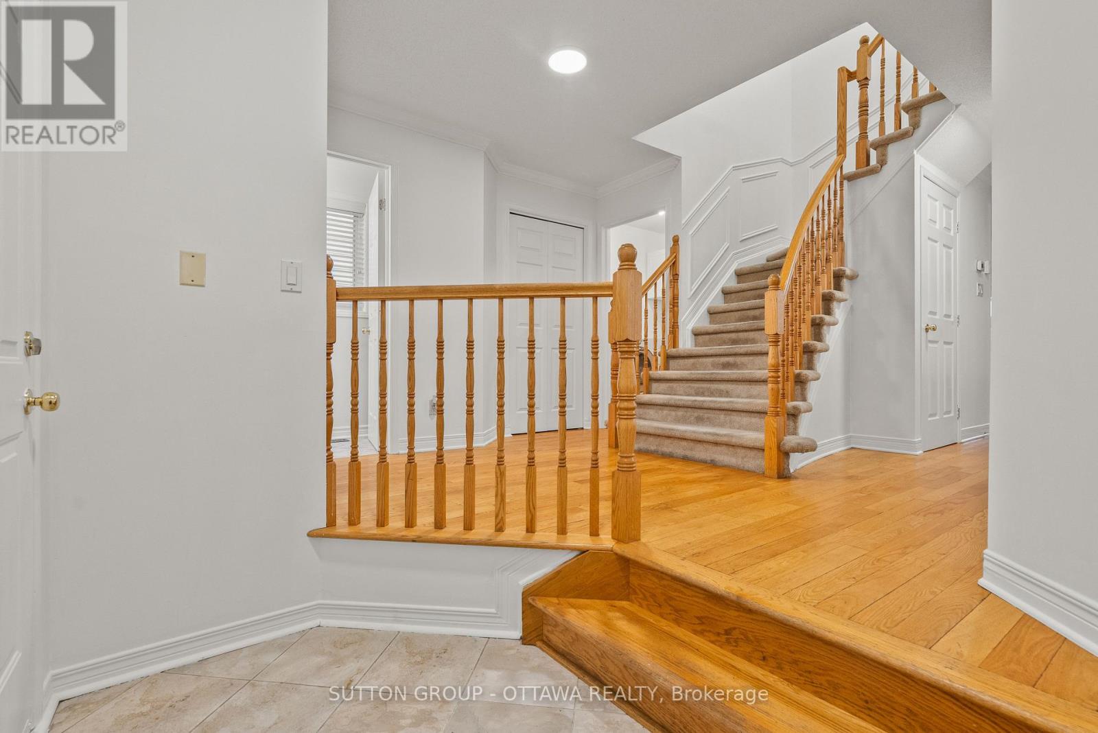 27 Nairn Street, Ottawa, Ontario  K2V 1B6 - Photo 6 - X13211938