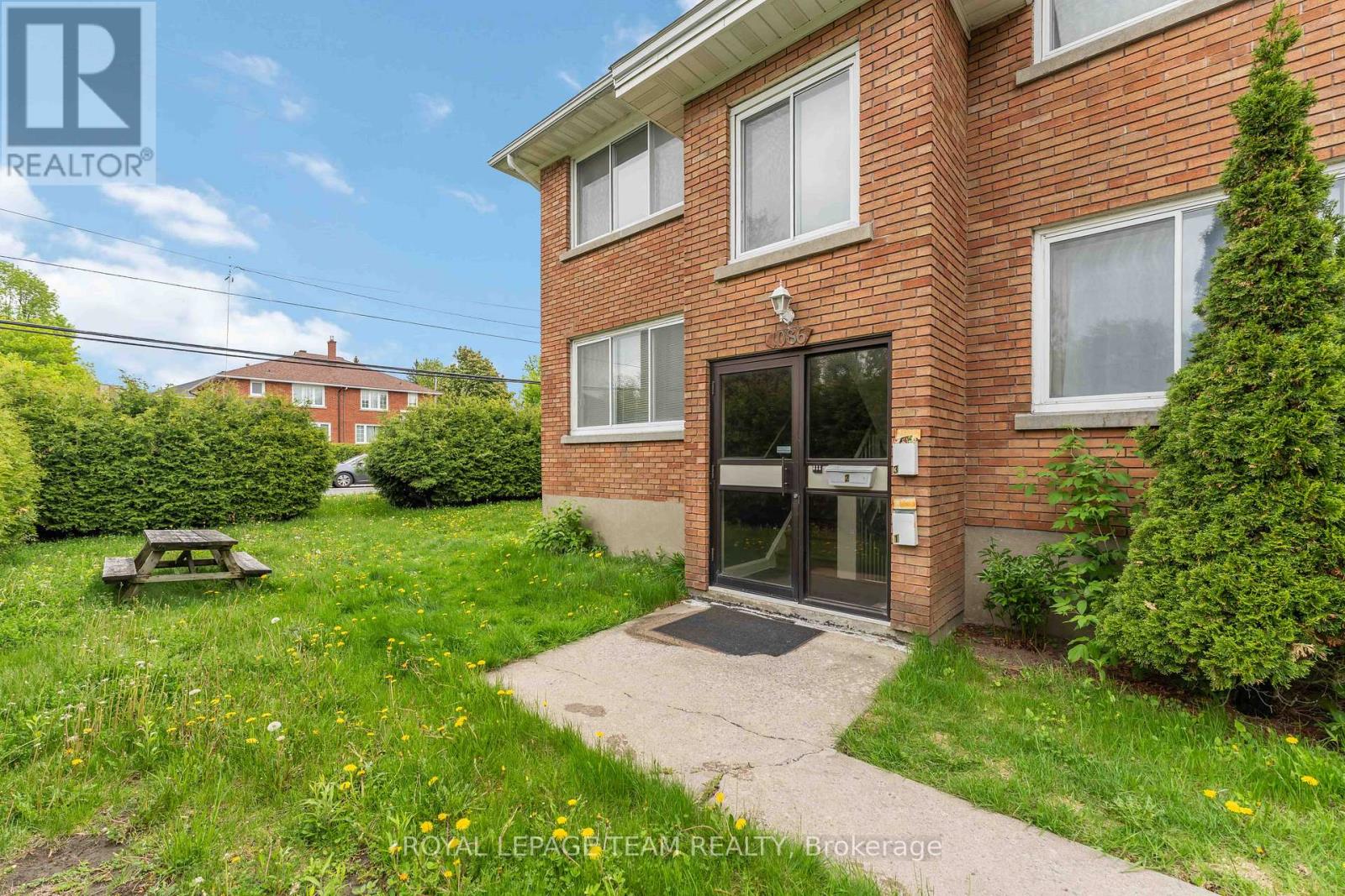 3 - 1086 APOLYDOR AVENUE, Ottawa, Ontario