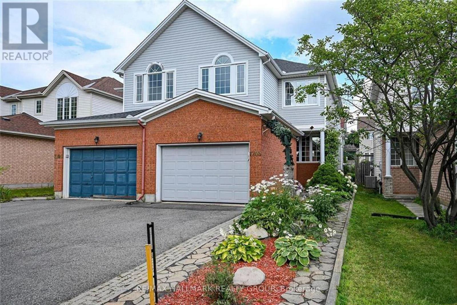 1205 CLYDE AVENUE, Ottawa, Ontario