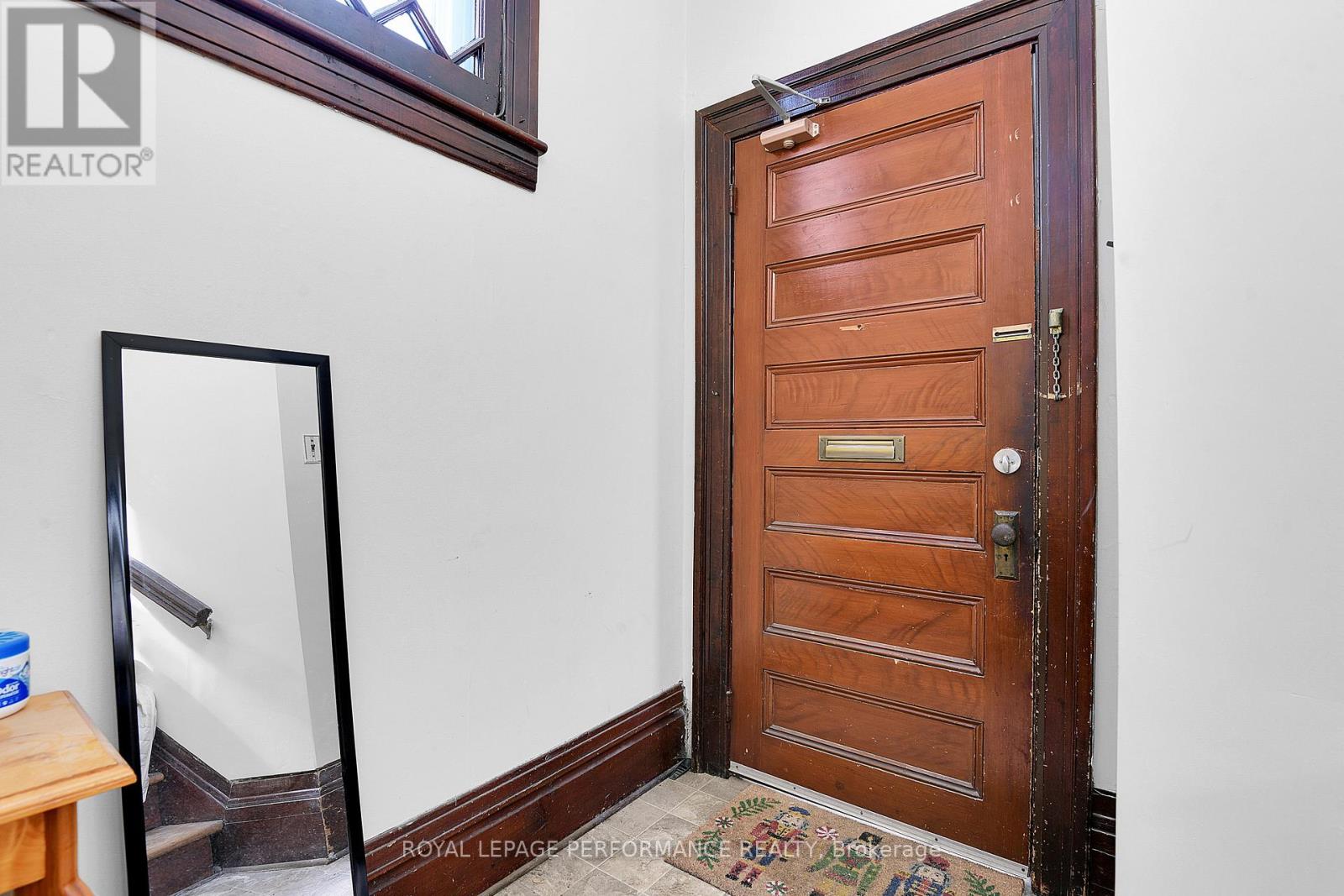 66 Delaware Avenue, Ottawa, Ontario  K2P 0Z3 - Photo 15 - X13212452