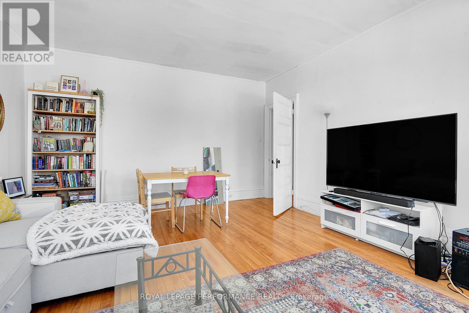 66 Delaware Avenue, Ottawa, Ontario  K2P 0Z3 - Photo 18 - X13212452