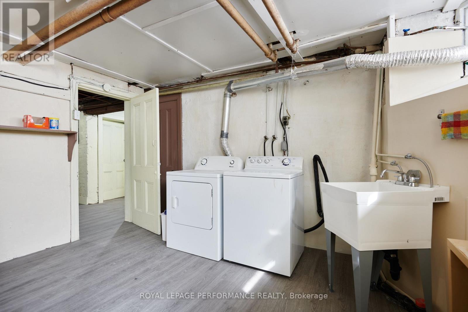 66 Delaware Avenue, Ottawa, Ontario  K2P 0Z3 - Photo 33 - X13212452