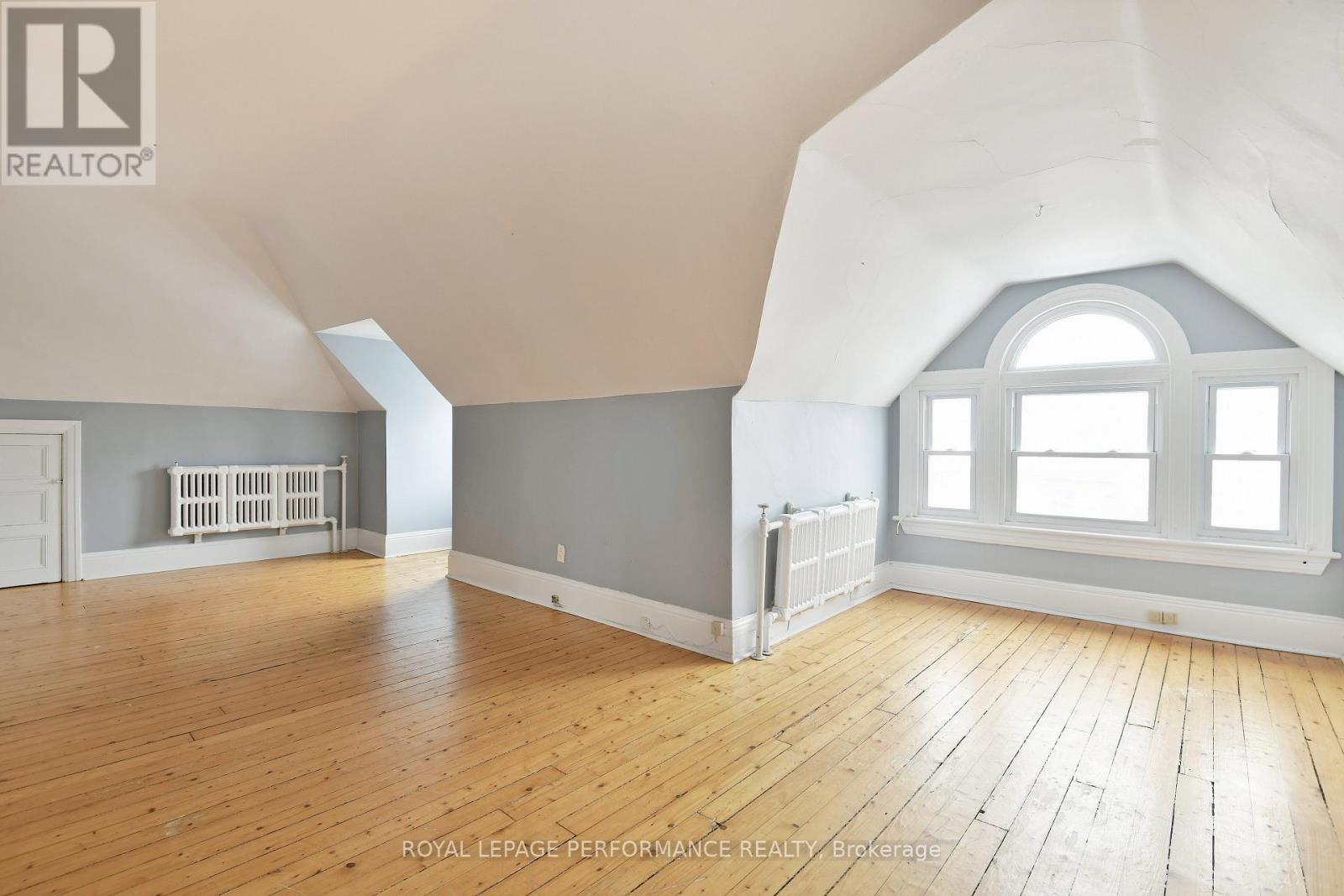 66 Delaware Avenue, Ottawa, Ontario  K2P 0Z3 - Photo 38 - X13212452