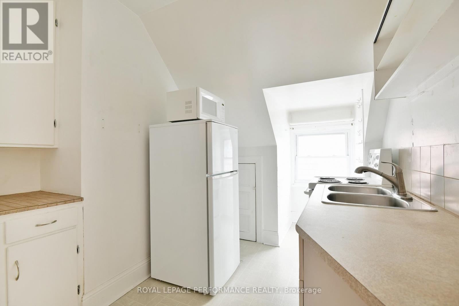 66 Delaware Avenue, Ottawa, Ontario  K2P 0Z3 - Photo 40 - X13212452