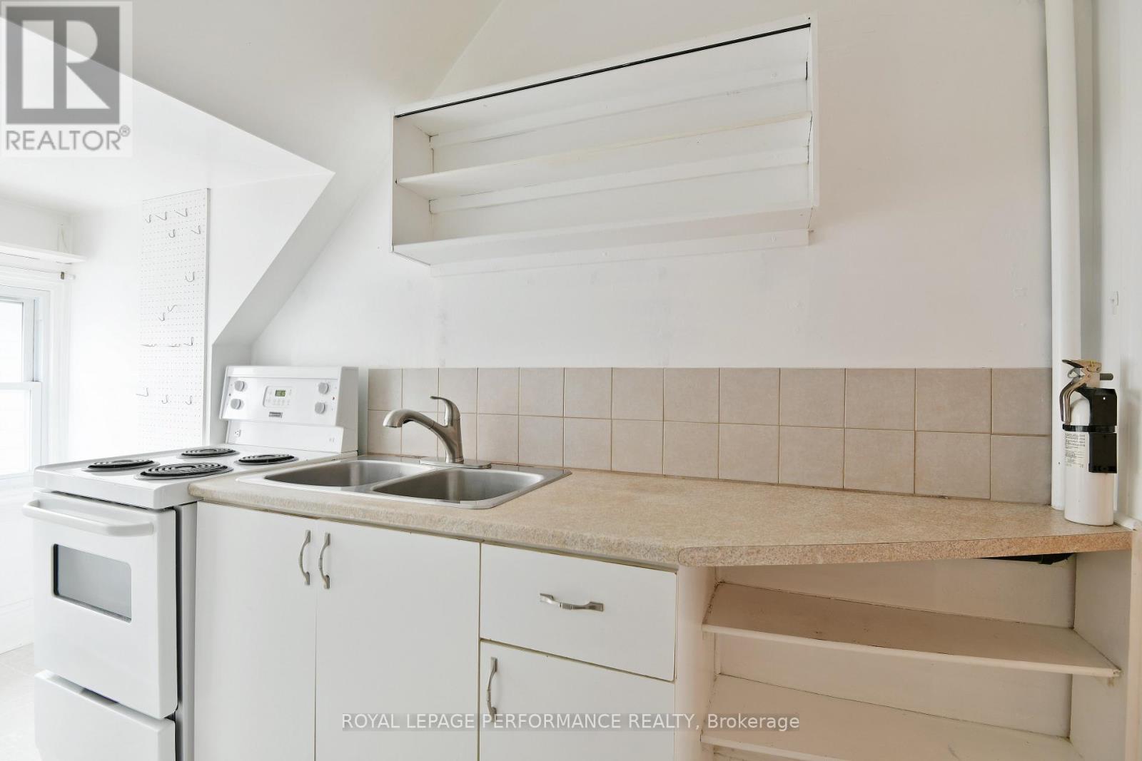 66 Delaware Avenue, Ottawa, Ontario  K2P 0Z3 - Photo 42 - X13212452